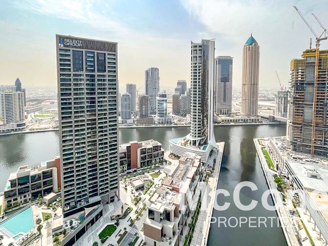 2 Bedroom Apartment for Rent in Peninsula One, Business Bay