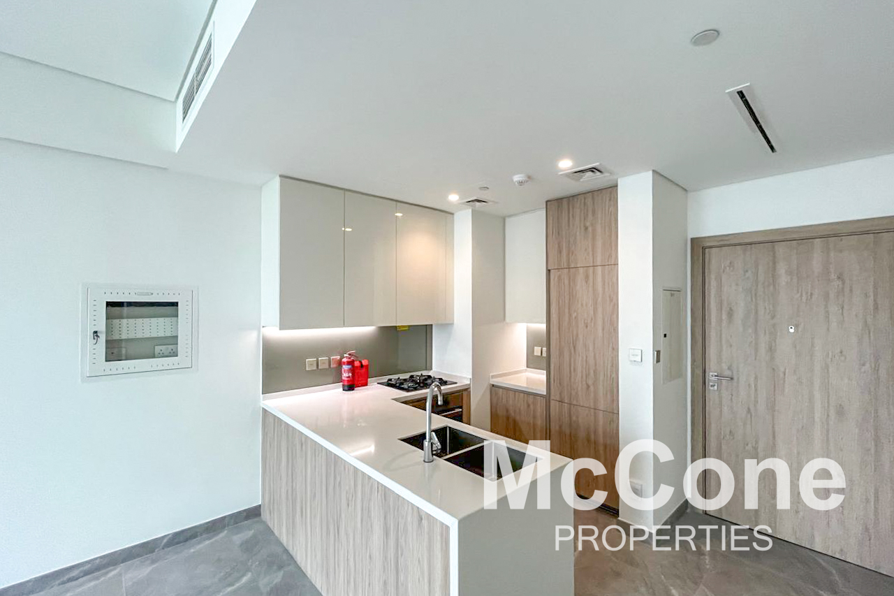 2 Bedroom Apartment for Rent in Peninsula One, Business Bay — photo 5 of 19