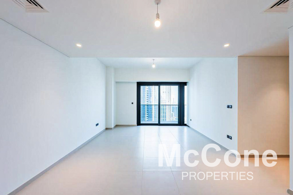 3 Bedroom Apartment for Sale in Act Two, Downtown Dubai — photo 2 of 16