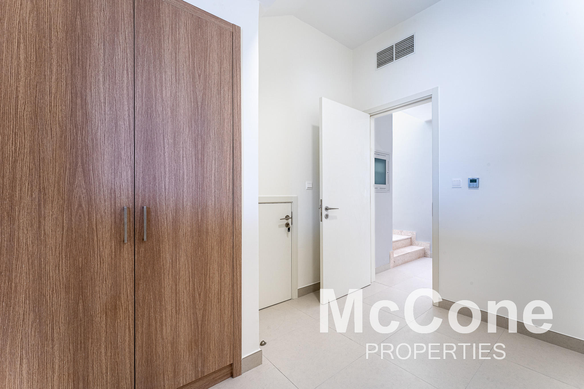 3 Bedroom Villa for Sale in The Pulse Beachfront, Dubai South (Dubai World Central) — photograph 21 of 26