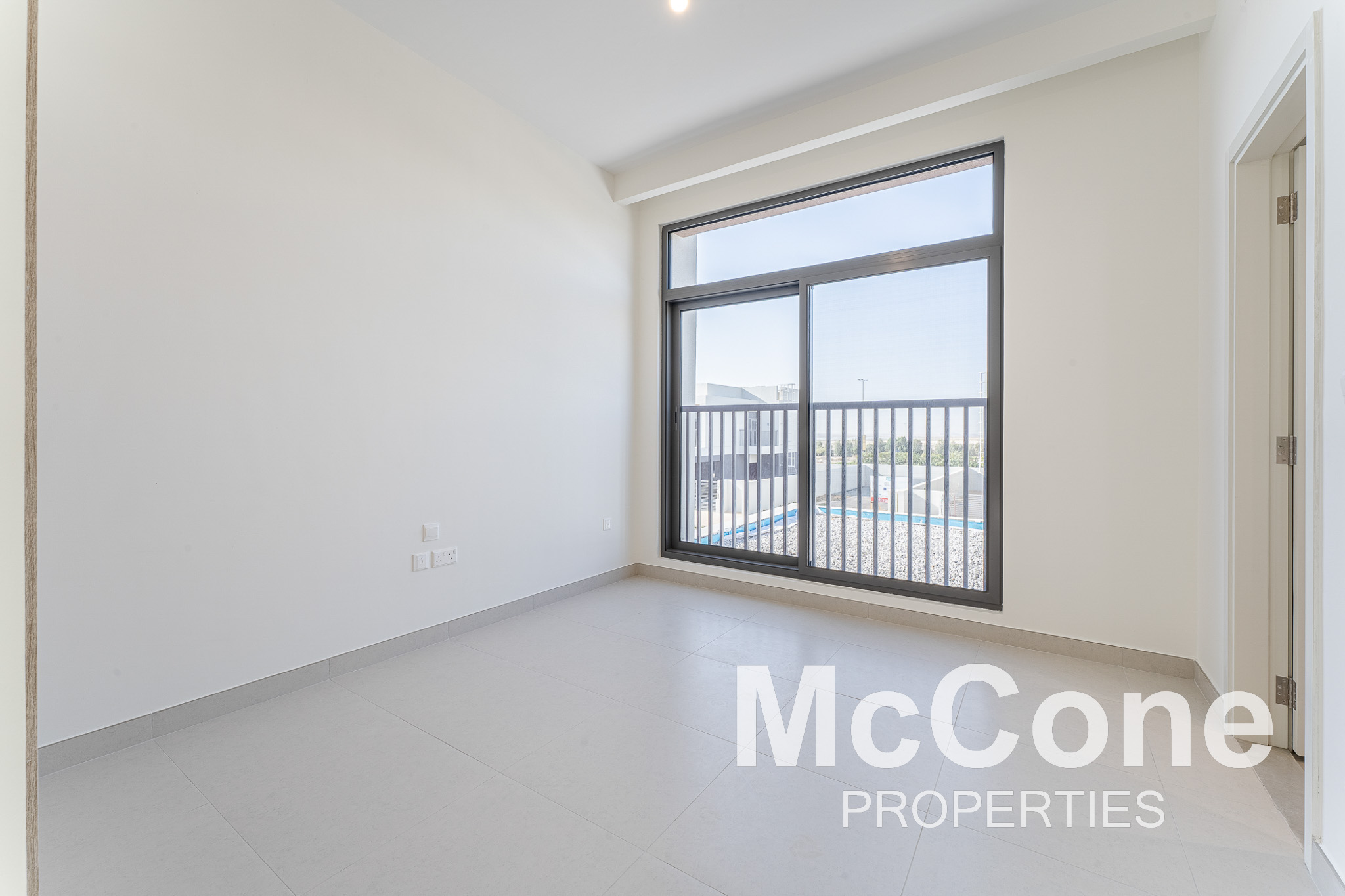 3 Bedroom Villa for Sale in The Pulse Beachfront, Dubai South (Dubai World Central) — photograph 10 of 26