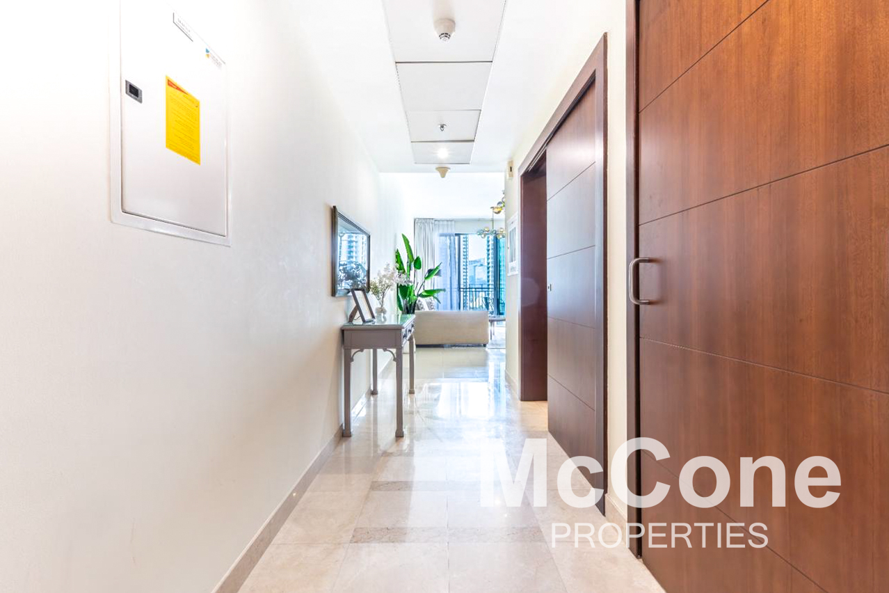 1 Bedroom Apartment for Rent in Standpoint Tower 1, Downtown Dubai — photo 3 of 15