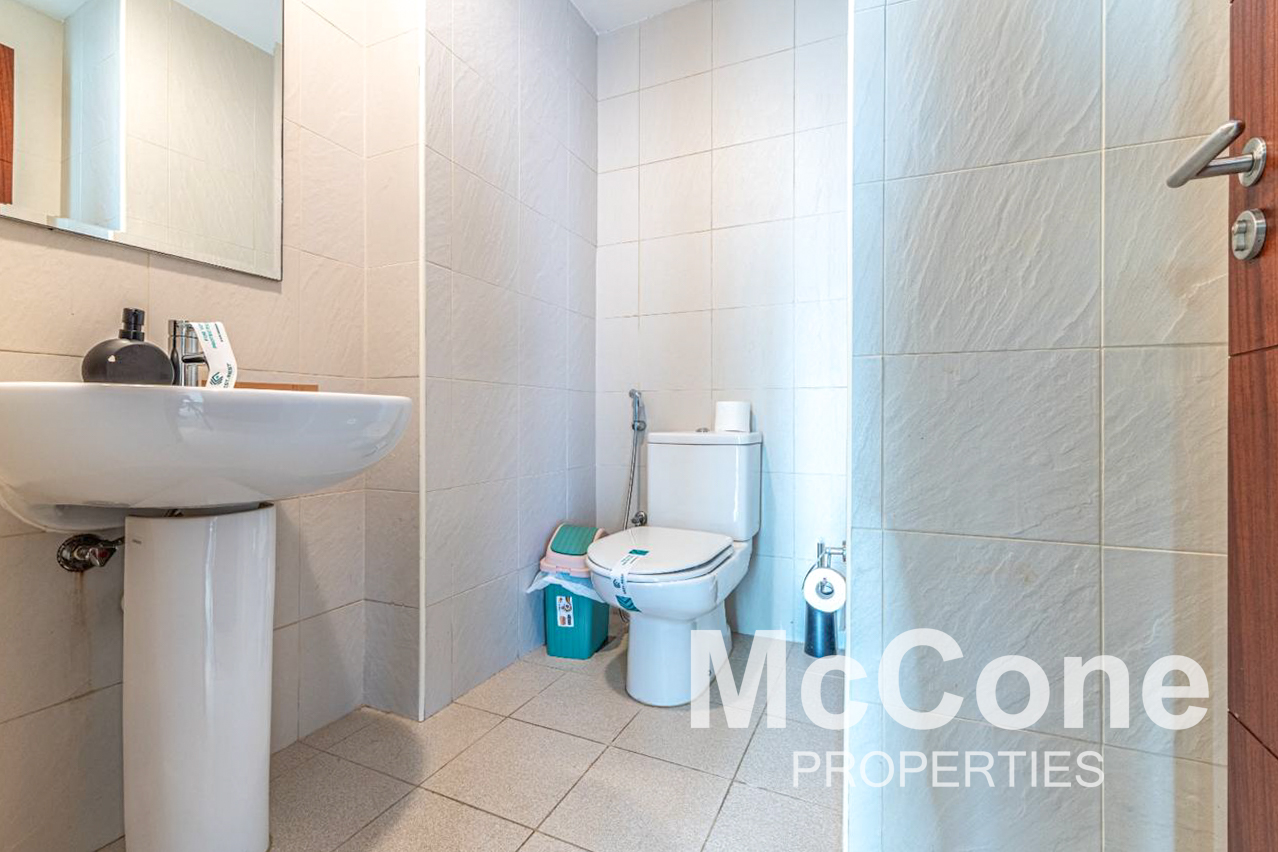 1 Bedroom Apartment for Rent in Standpoint Tower 1, Downtown Dubai — photo 8 of 15