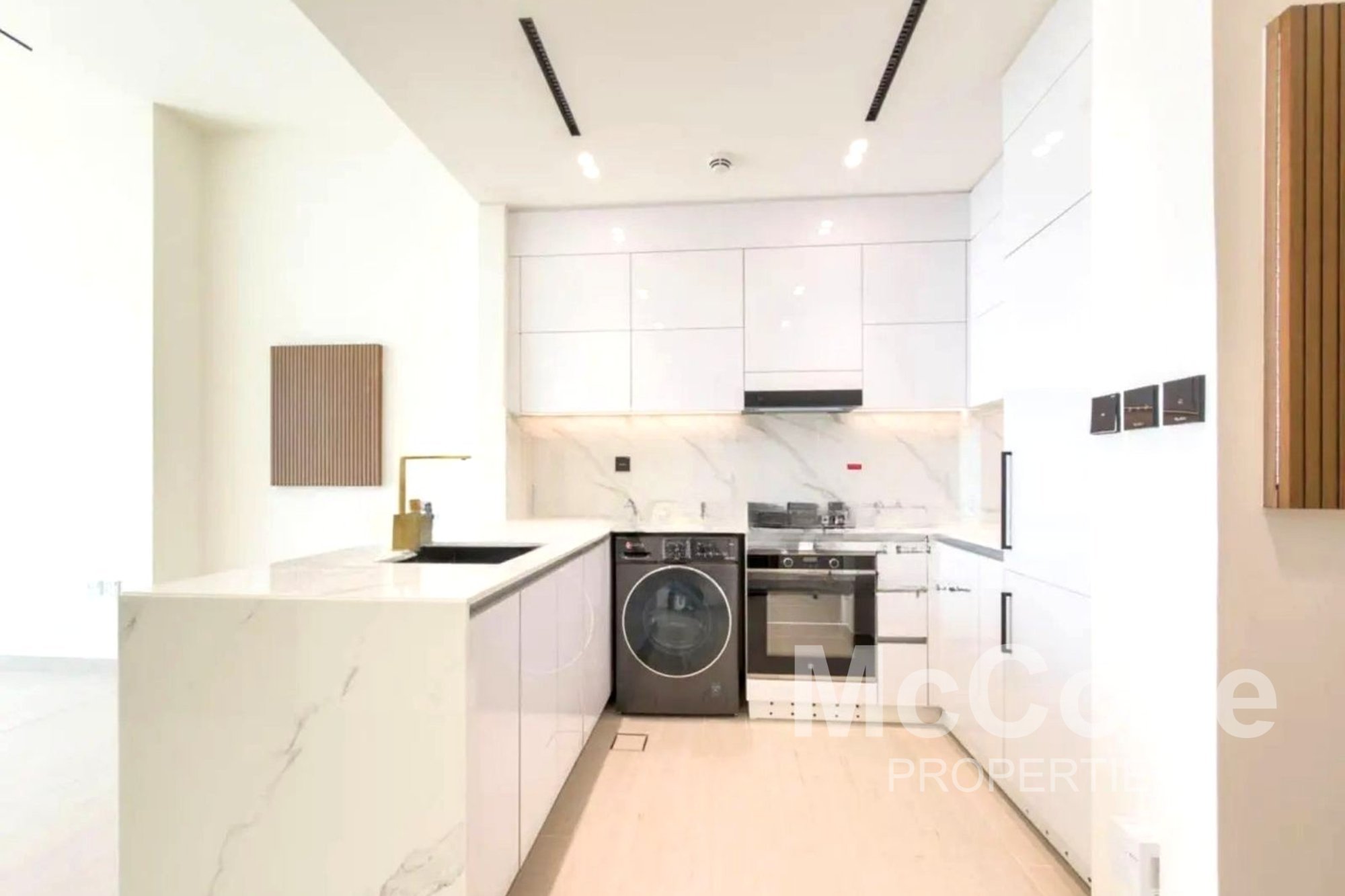 1 Bedroom Apartment for Sale in Binghatti Gardenia, Jumeirah Village Circle — photo 6 of 15