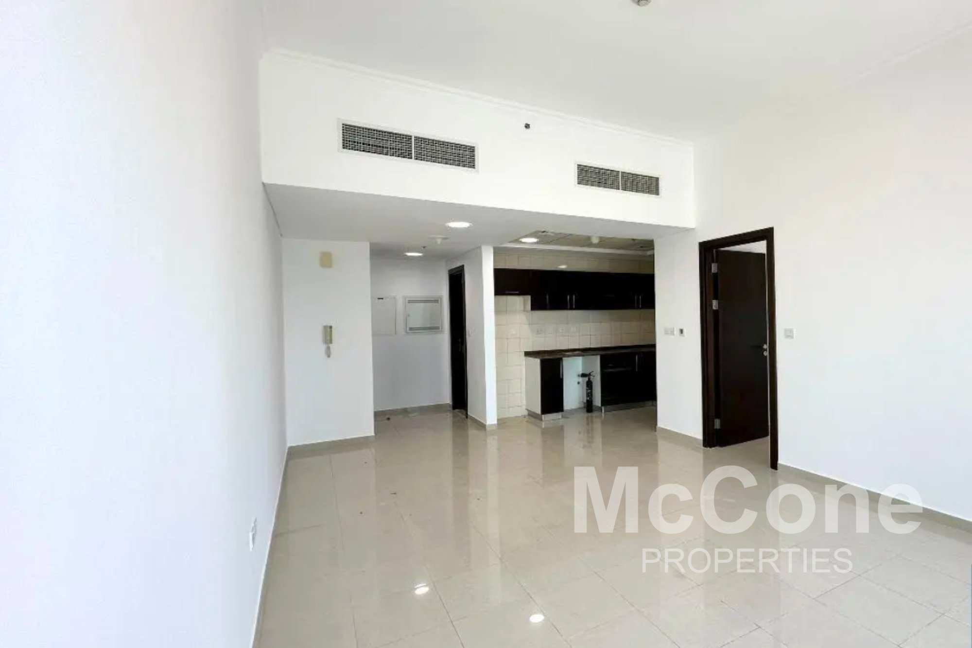 1 Bedroom Apartment for Sale in Bay Central Tower Central, Dubai Marina — photo 4 of 10
