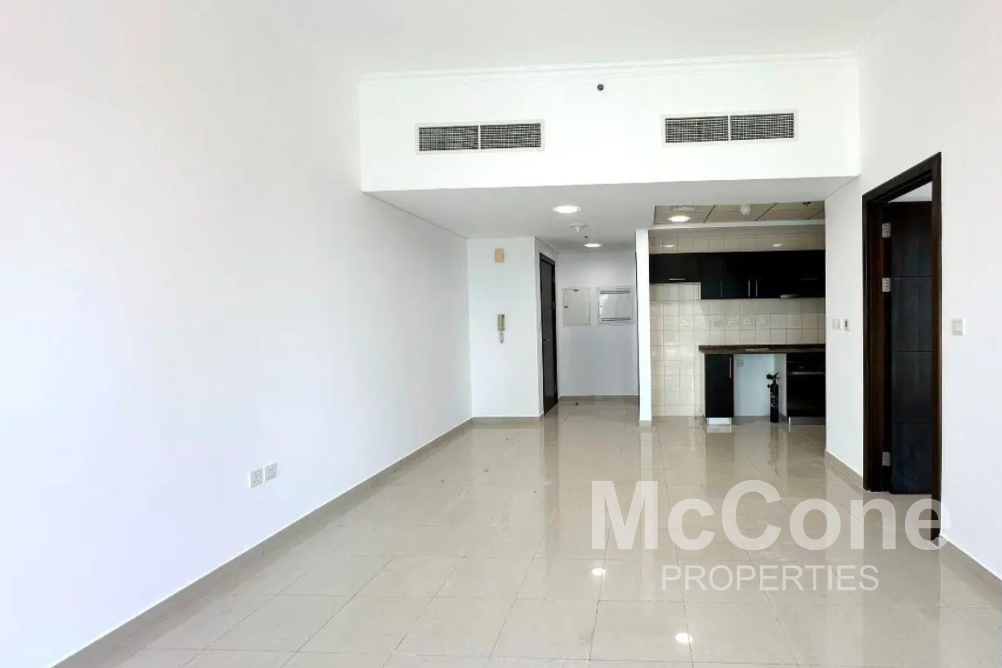 1 Bedroom Apartment for Sale in Bay Central Tower Central, Dubai Marina — photo 5 of 10