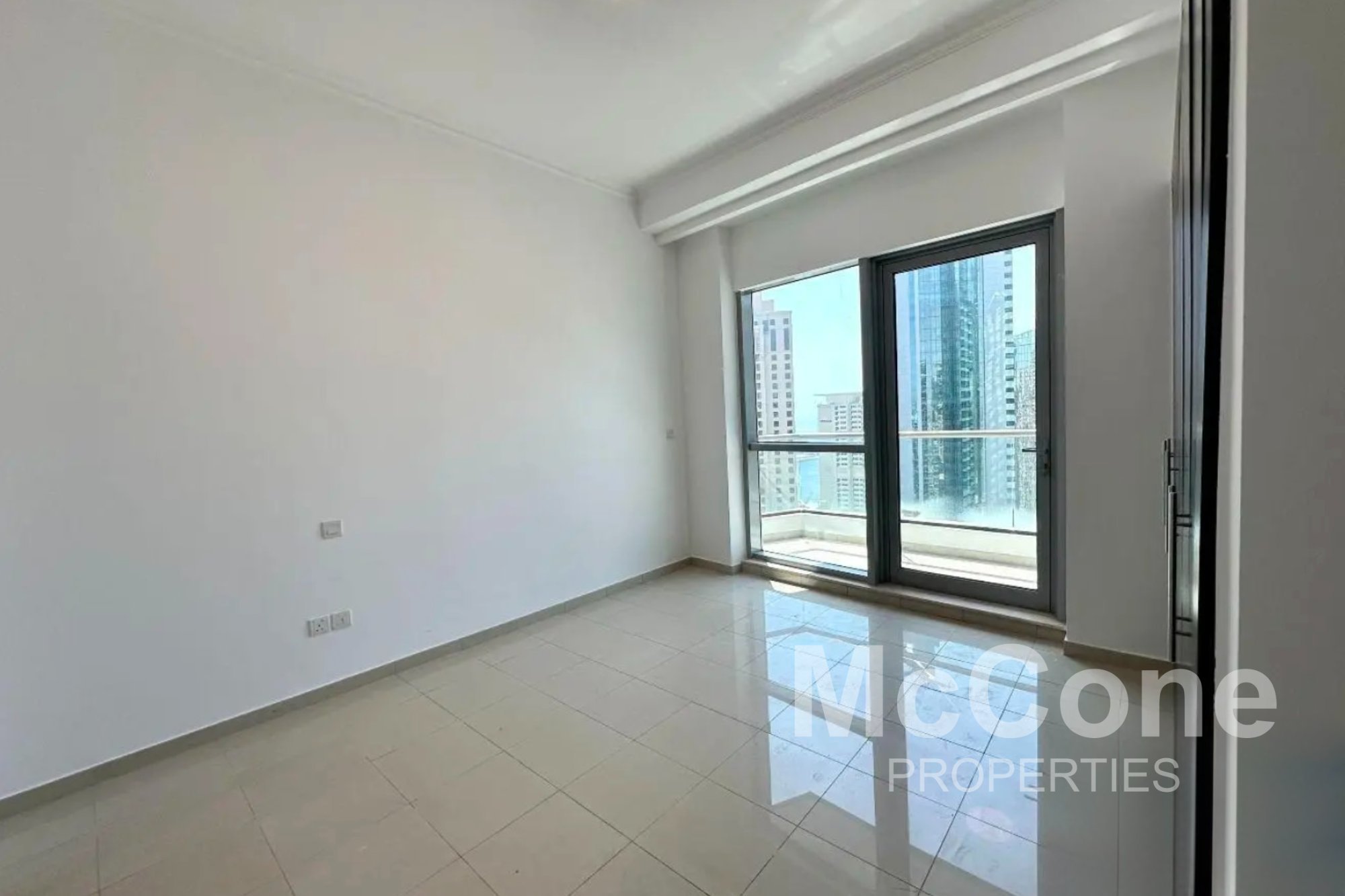 1 Bedroom Apartment for Sale in Bay Central Tower Central, Dubai Marina — photo 7 of 10