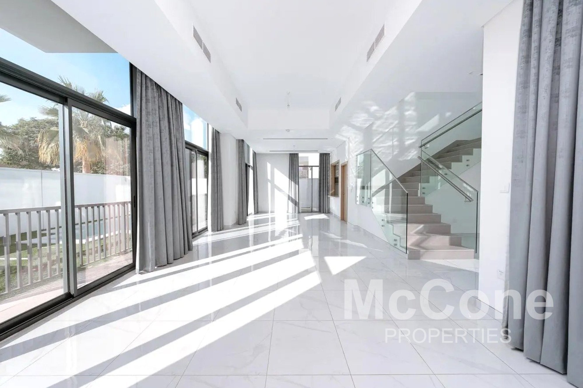 4 Bedroom Villa for Rent in Murooj Al Furjan East, Al Furjan — photo 3 of 14