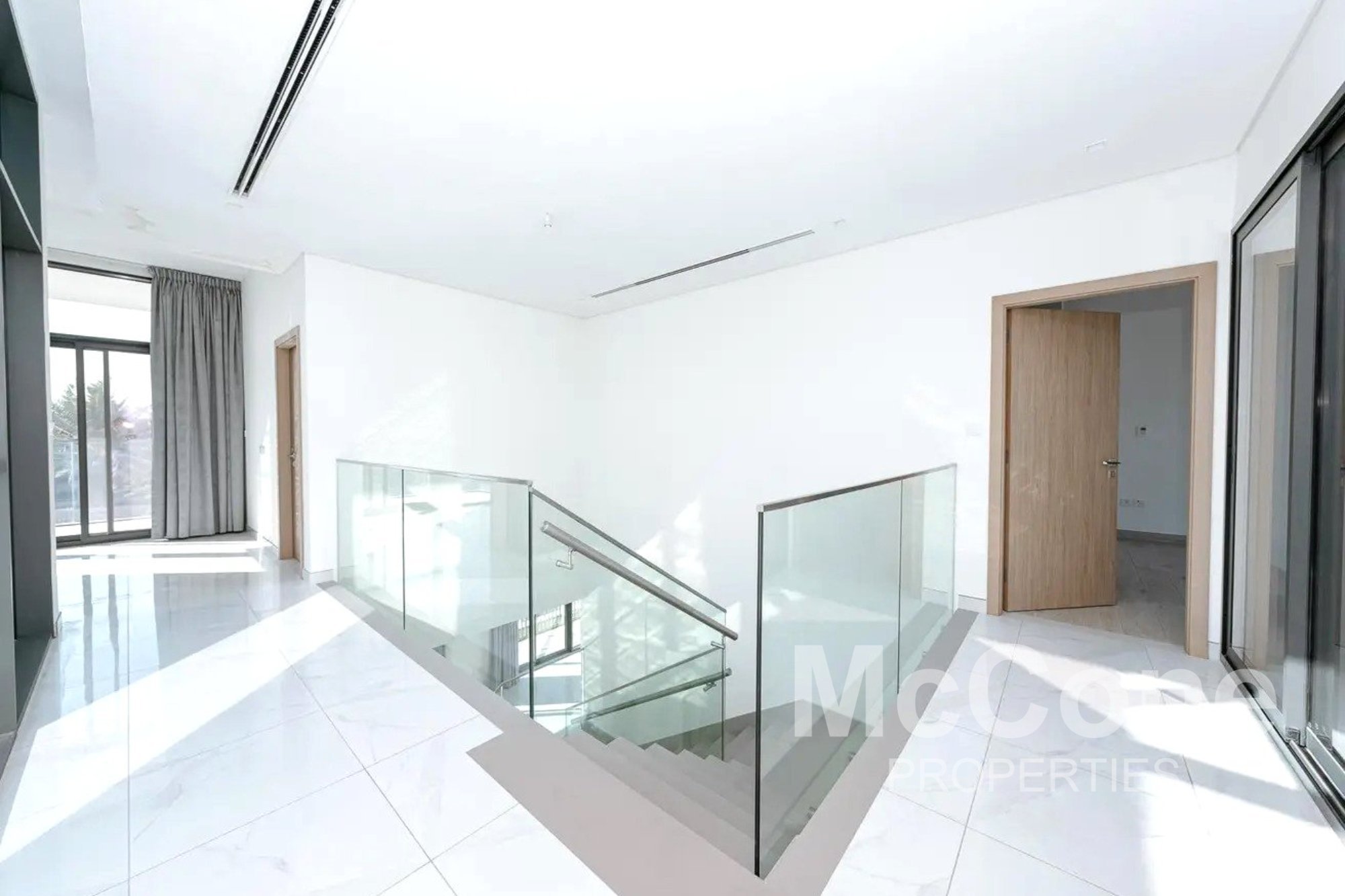 4 Bedroom Villa for Rent in Murooj Al Furjan East, Al Furjan — photograph 10 of 14