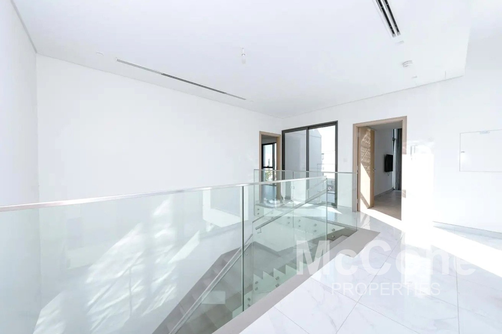 4 Bedroom Villa for Rent in Murooj Al Furjan East, Al Furjan — photograph 11 of 14