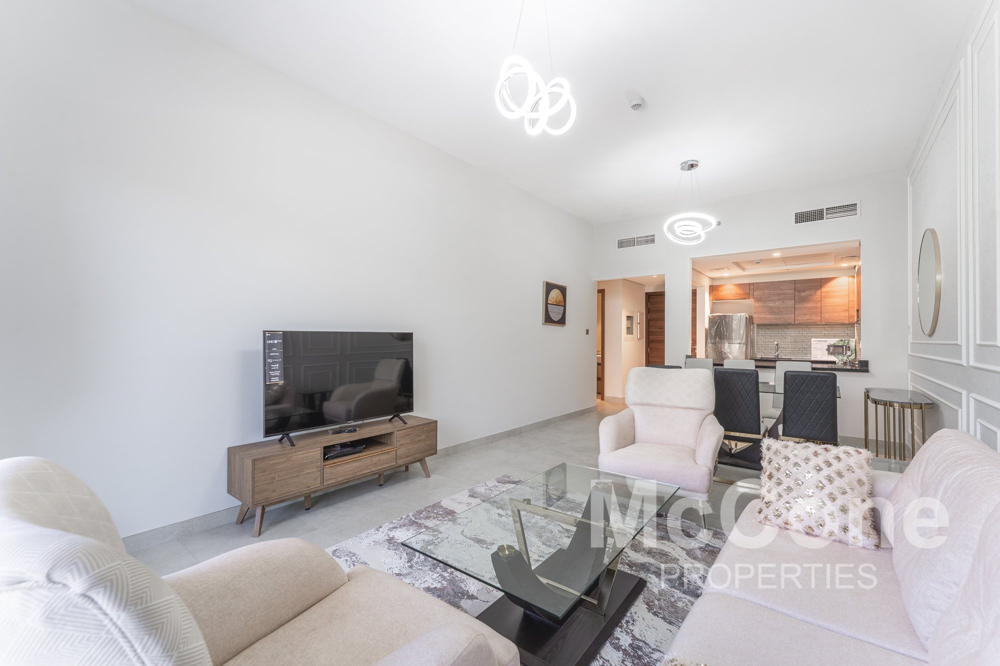 1 Bedroom Apartment for Rent in Eleganz by Danube, Jumeirah Village Circle