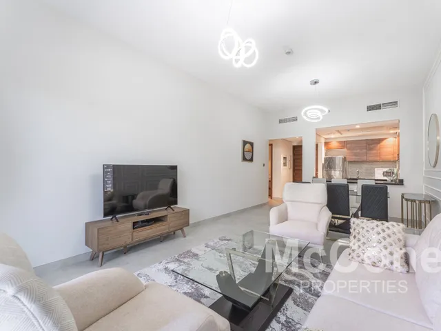 1 Bedroom Apartment for Rent in Eleganz by Danube, Jumeirah Village Circle
