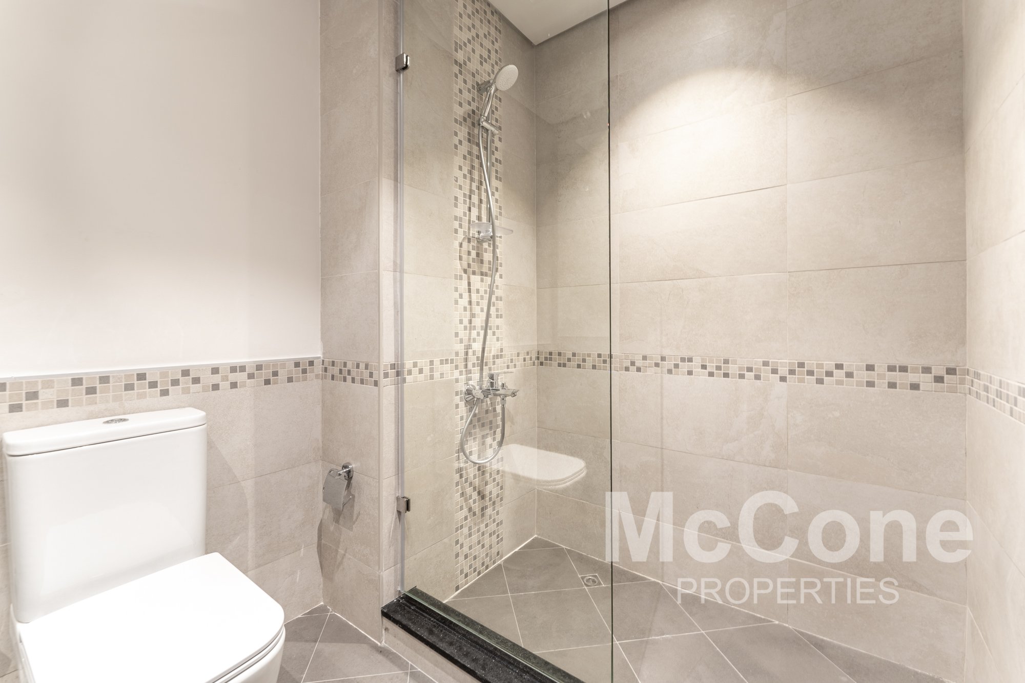 1 Bedroom Apartment for Rent in Eleganz by Danube, Jumeirah Village Circle — photo 9 of 18
