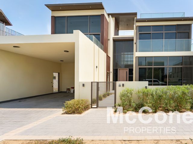 4 Bedroom Villa for Rent in Golf Place 2, Dubai Hills Estate