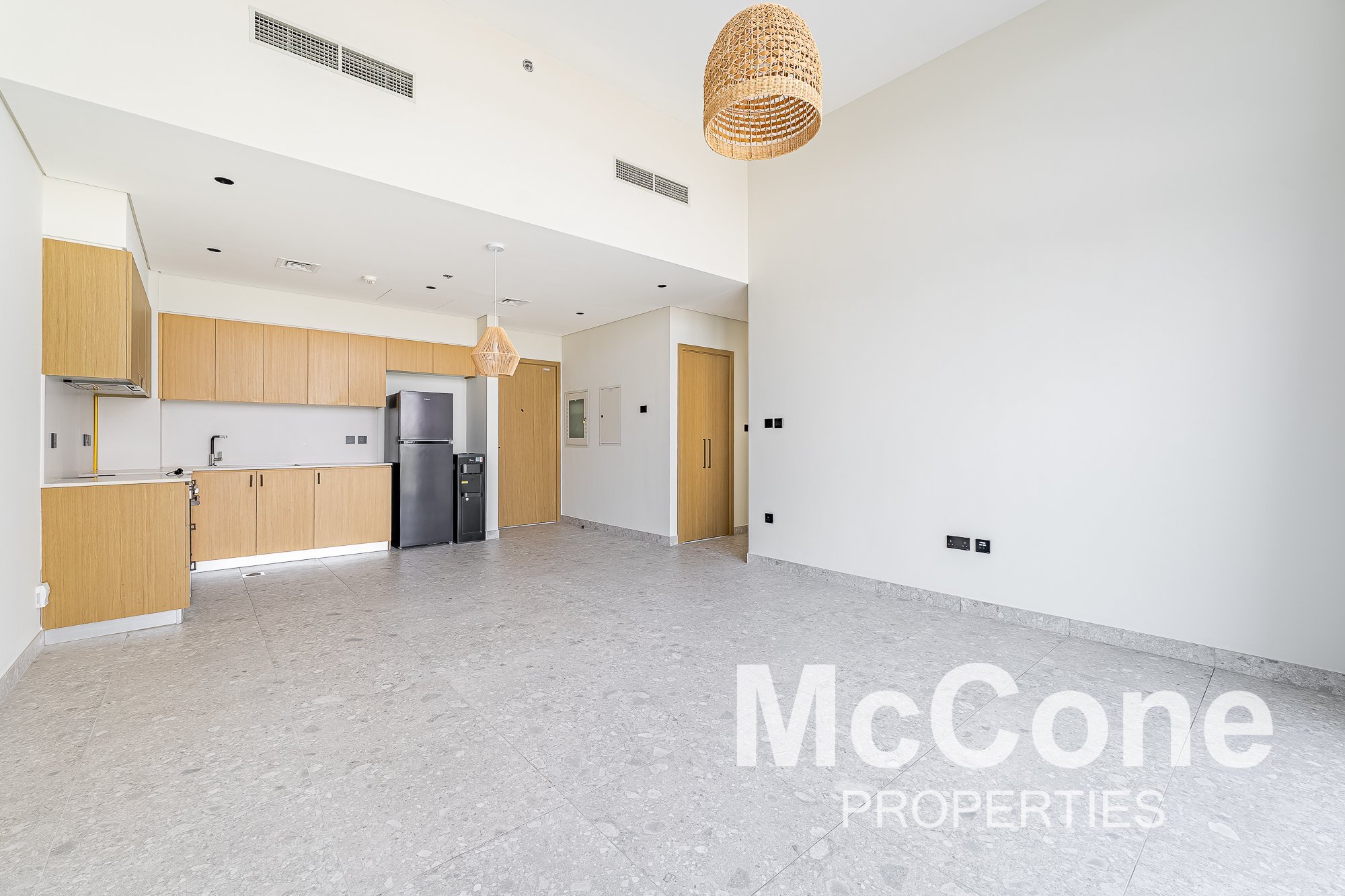2 Bedroom Apartment for Rent in Golf Suites, Dubai Hills Estate — photo 3 of 14