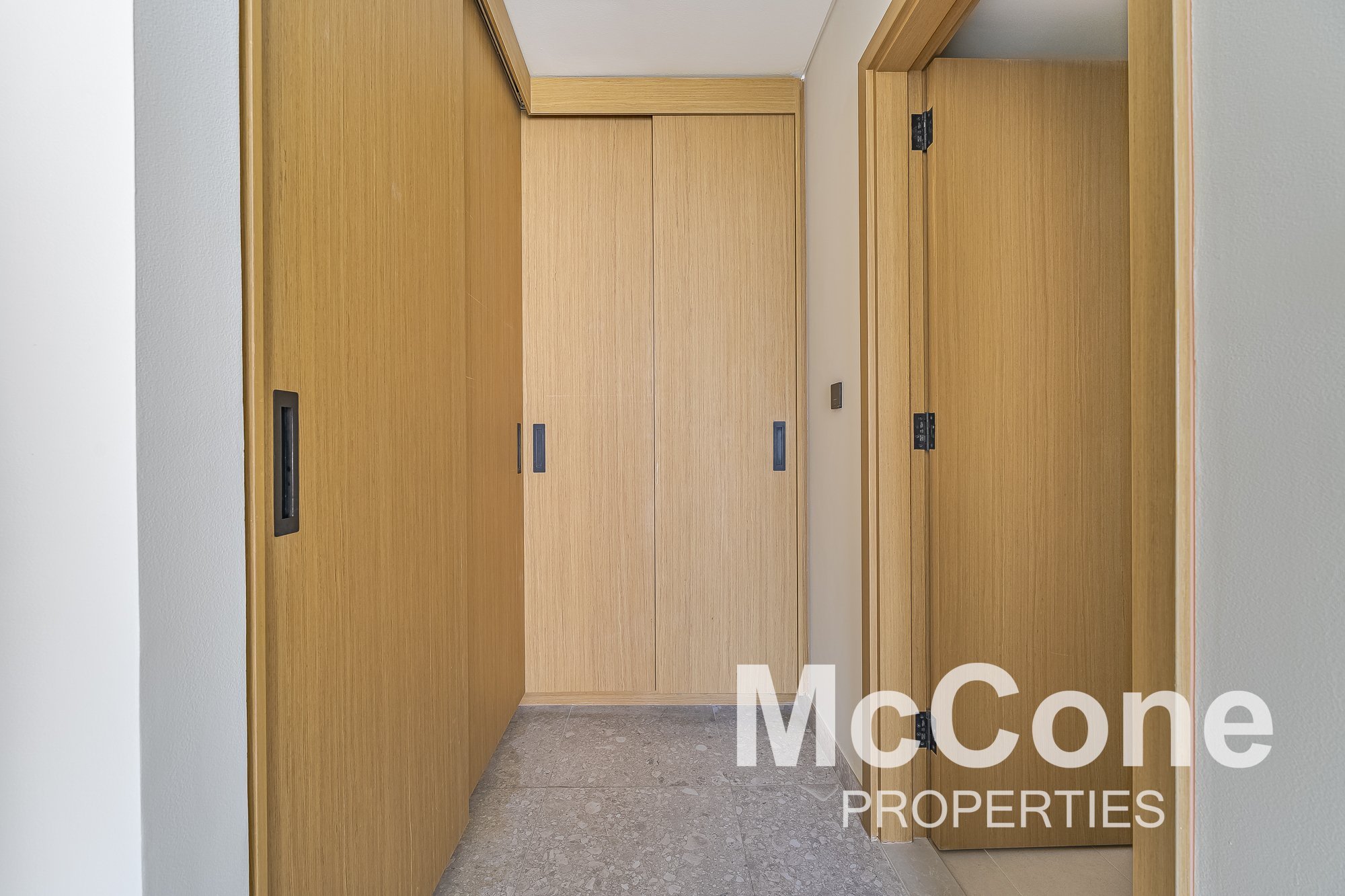 2 Bedroom Apartment for Rent in Golf Suites, Dubai Hills Estate — photo 9 of 14