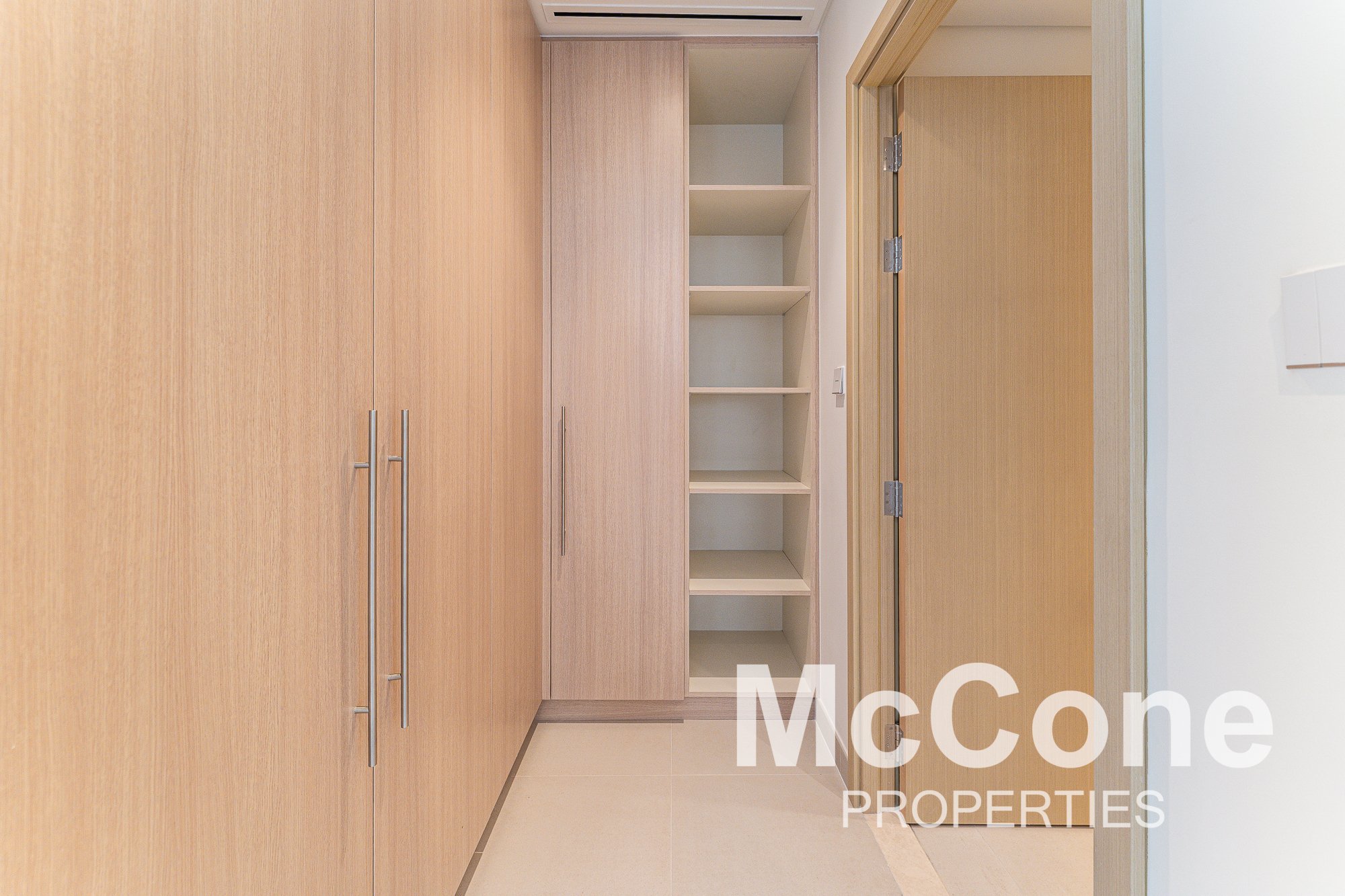 2 Bedroom Apartment for Rent in Golf Grand, Dubai Hills Estate — photograph 12 of 17