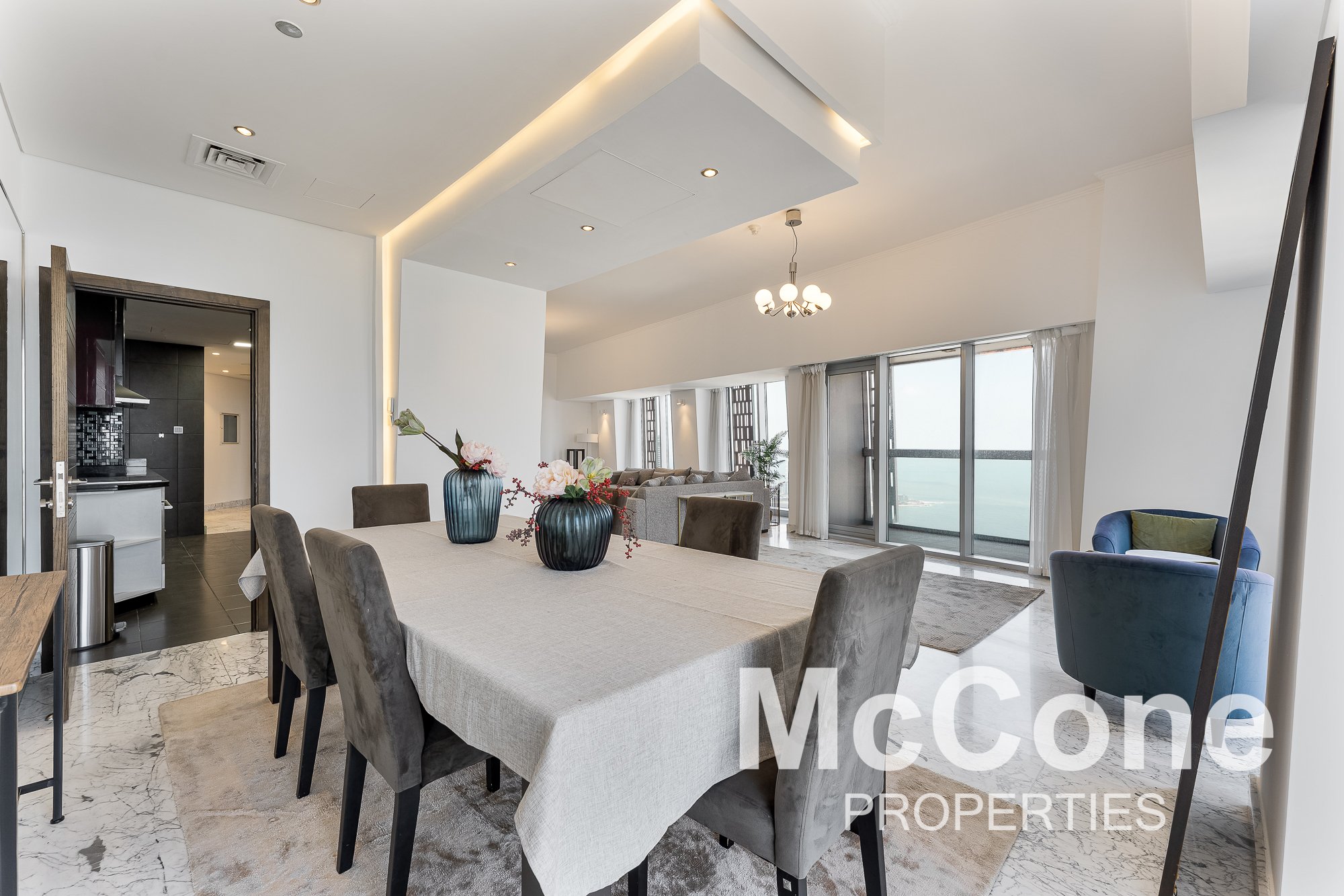 4 Bedroom Apartment for Rent in Cayan Tower, Dubai Marina — photo 5 of 26