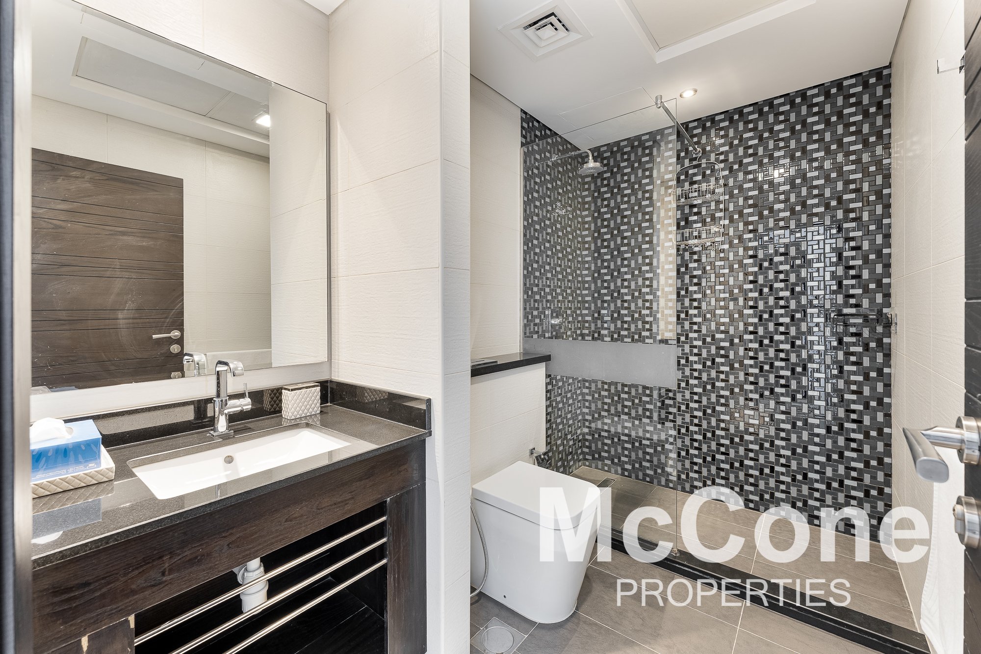 4 Bedroom Apartment for Rent in Cayan Tower, Dubai Marina — photograph 20 of 26