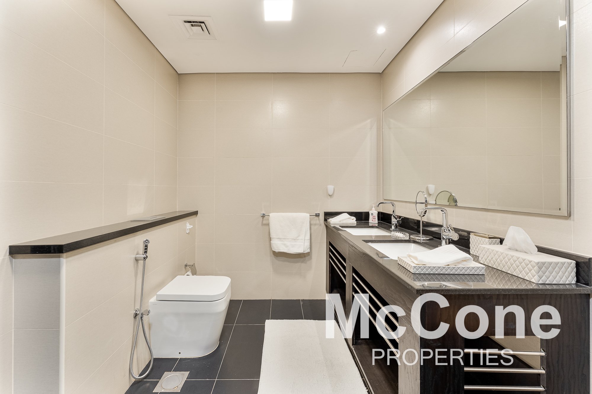 4 Bedroom Apartment for Rent in Cayan Tower, Dubai Marina — photograph 19 of 26