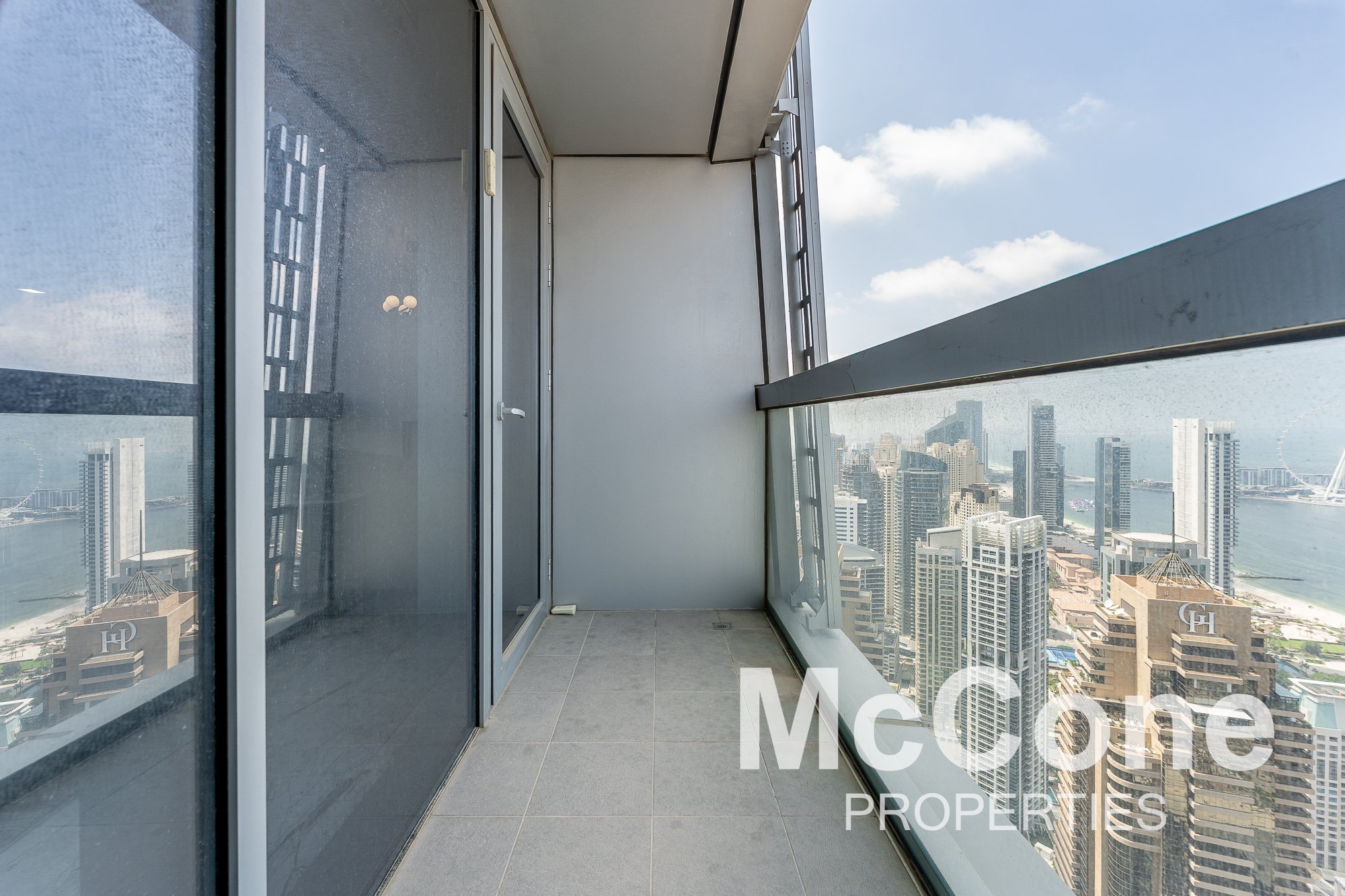4 Bedroom Apartment for Rent in Cayan Tower, Dubai Marina — photograph 23 of 26