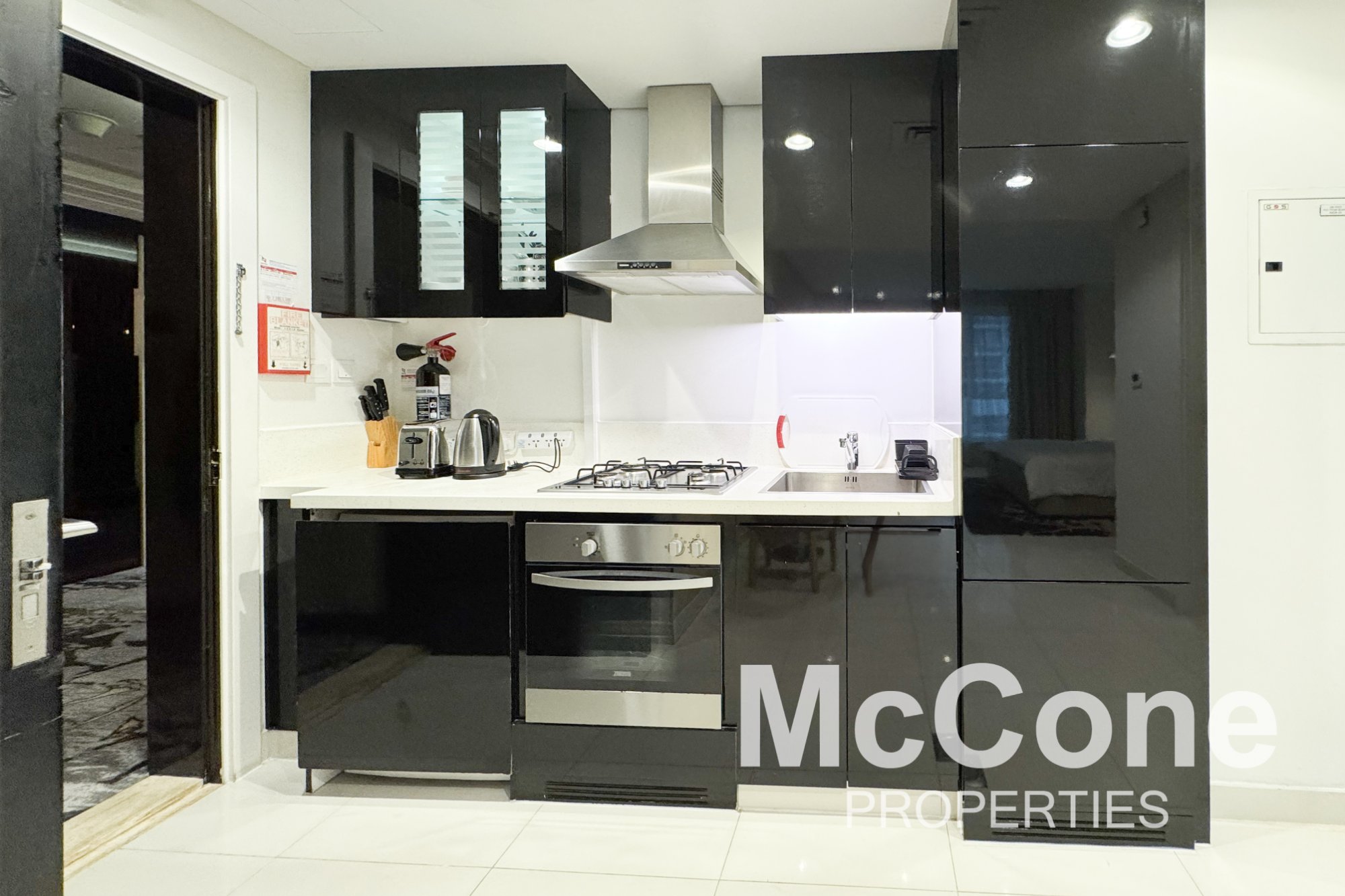 Studio Apartment for Rent in Waters Edge, Business Bay — photo 4 of 17