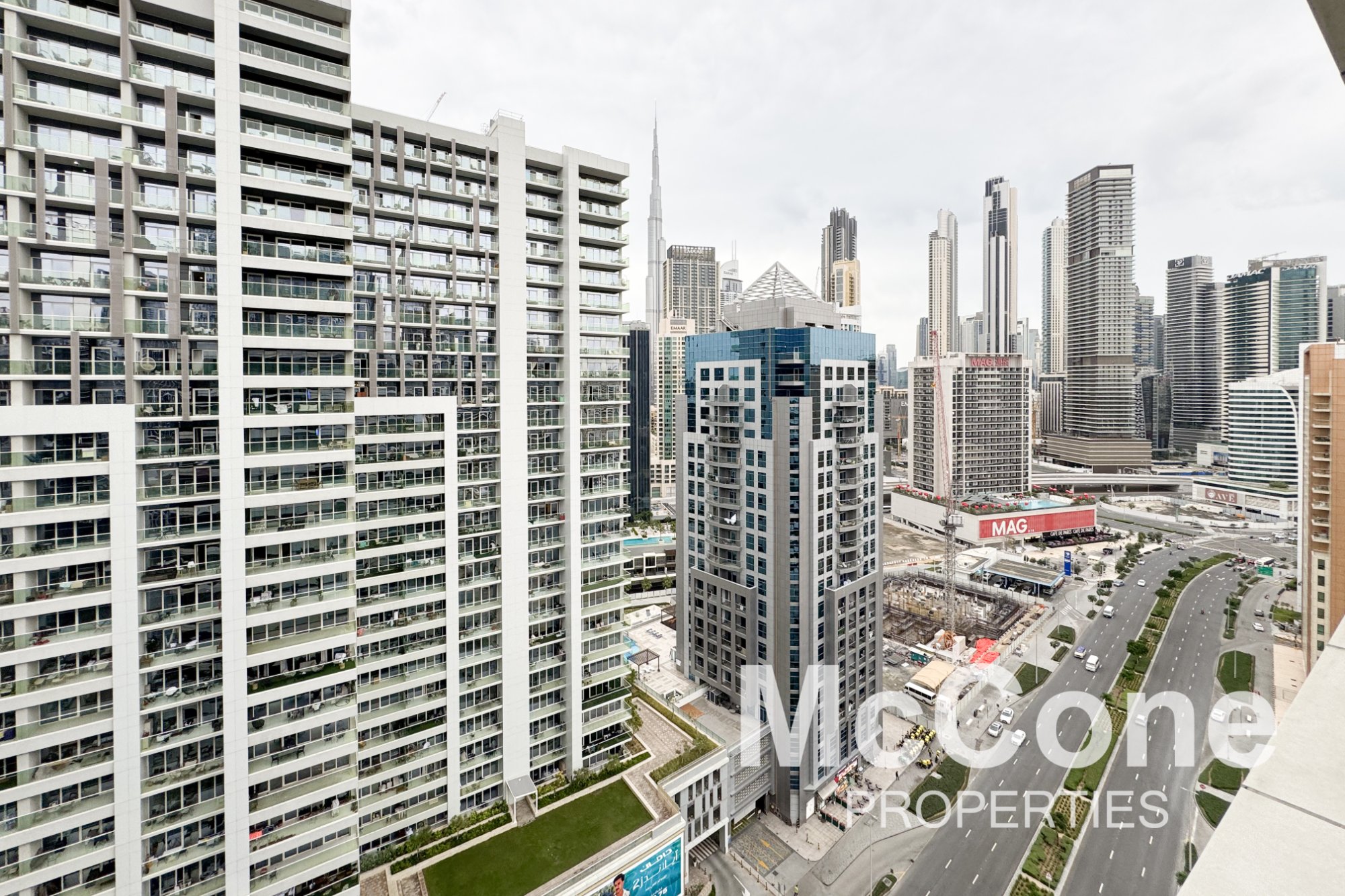 Studio Apartment for Rent in Waters Edge, Business Bay — photograph 12 of 17