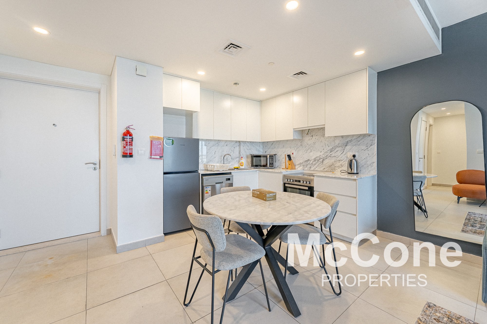 1 Bedroom Apartment for Sale in Rahaal 2, Umm Suqeim — photo 7 of 16