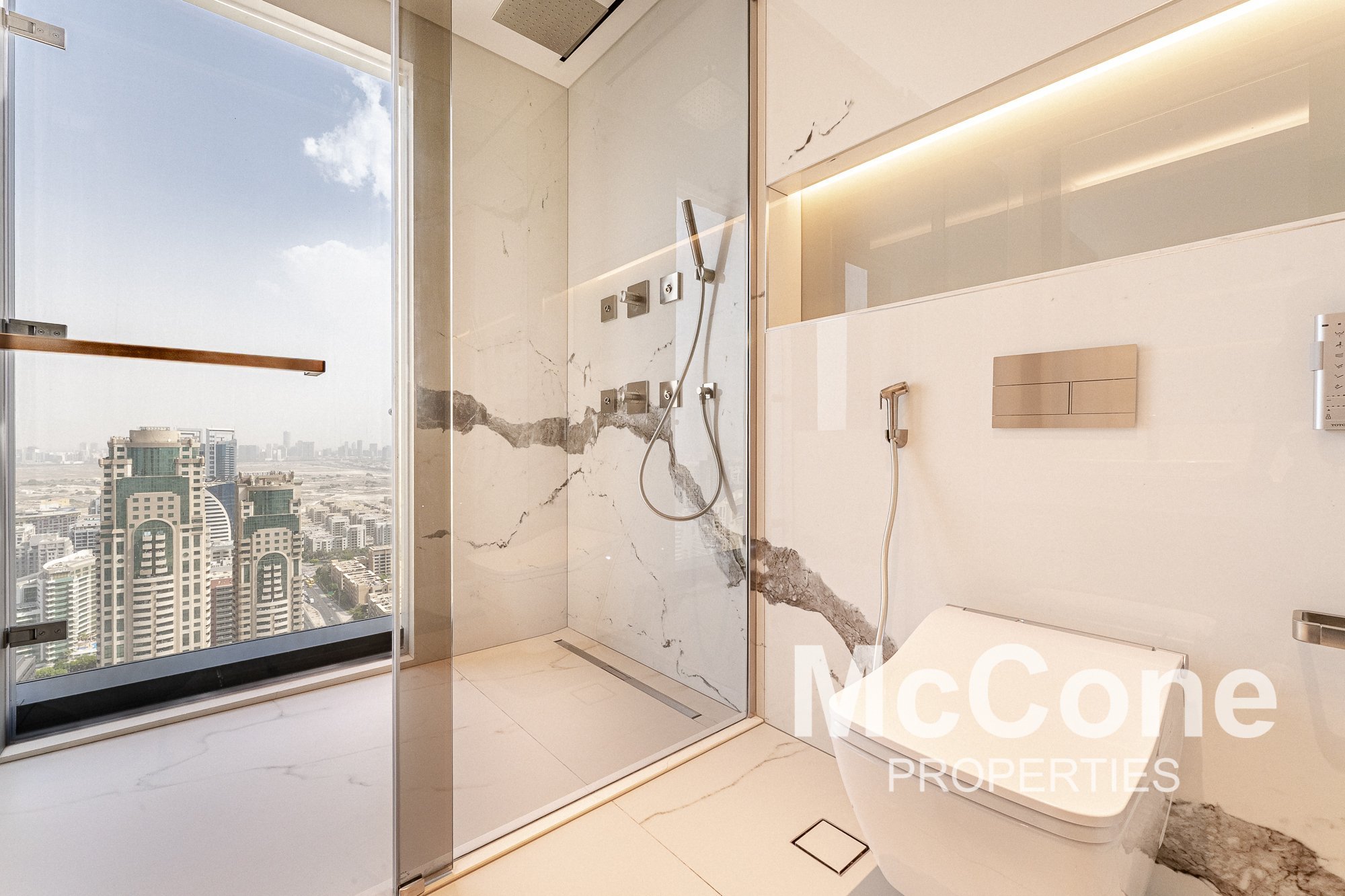 4 Bedroom Apartment for Rent in The S Tower, Dubai Internet City — photograph 12 of 18