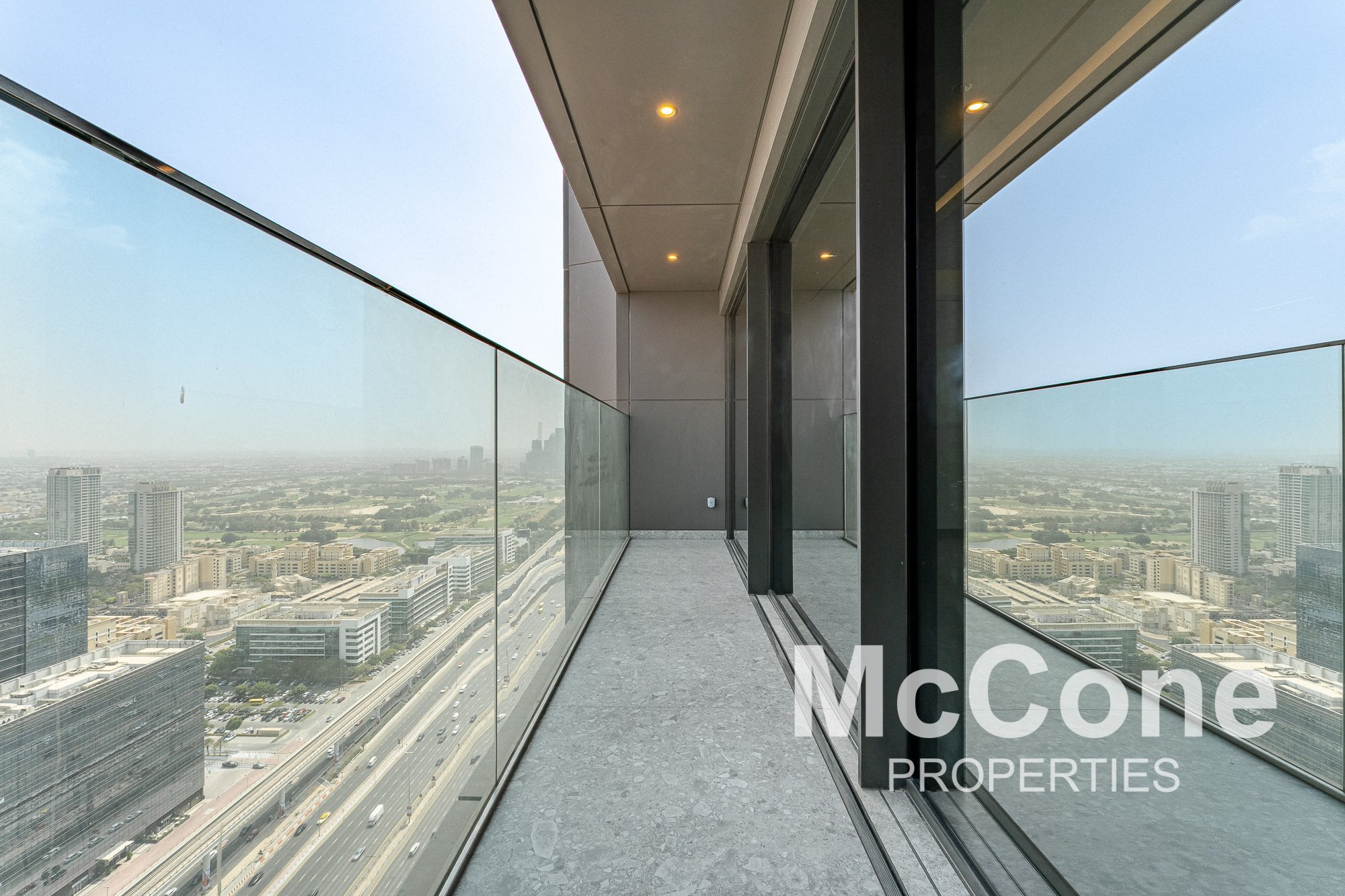 4 Bedroom Apartment for Rent in The S Tower, Dubai Internet City — photograph 18 of 18