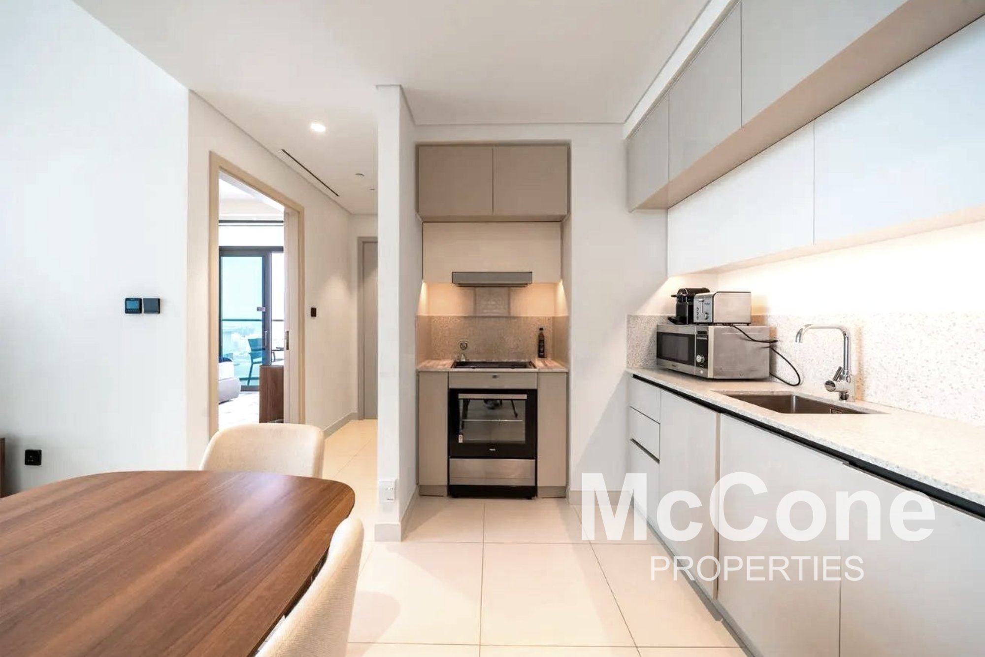 1 Bedroom Apartment for Rent in Marina Vista Tower 1, Dubai Harbour — photo 8 of 12