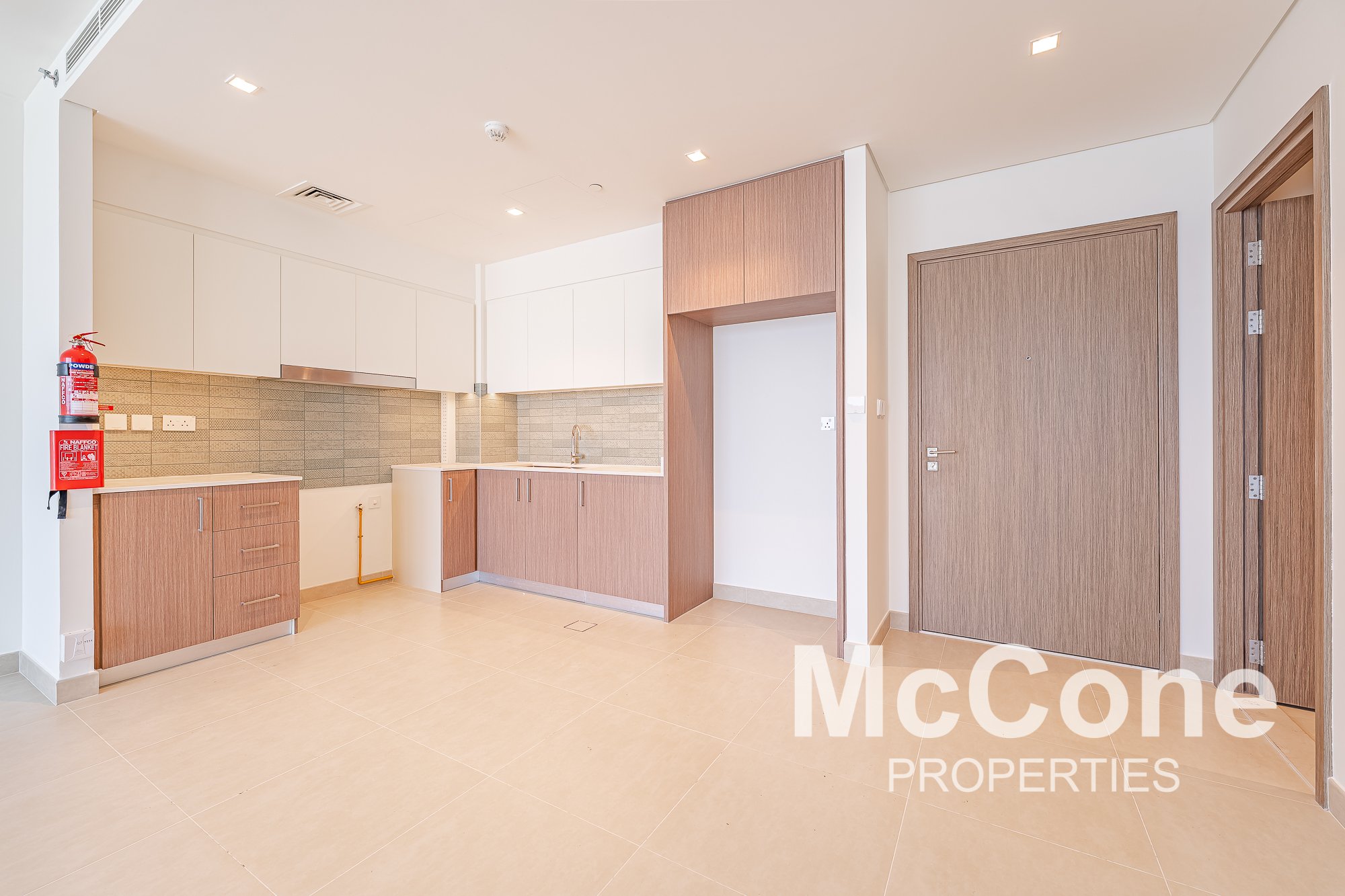 3 Bedroom Apartment for Rent in Seagate Building 2, Mina Rashid — photo 3 of 25