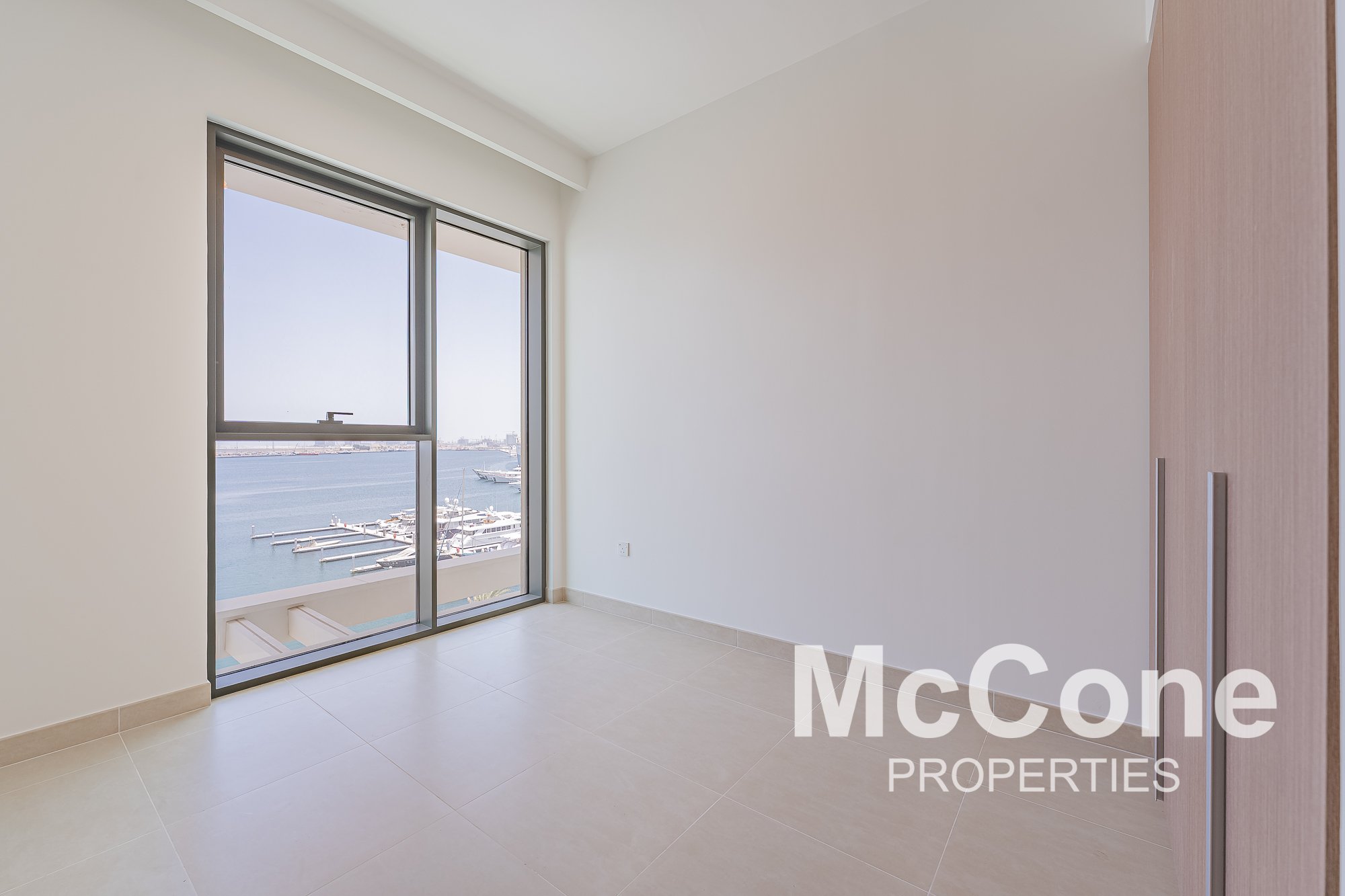 3 Bedroom Apartment for Rent in Seagate Building 2, Mina Rashid — photograph 10 of 25