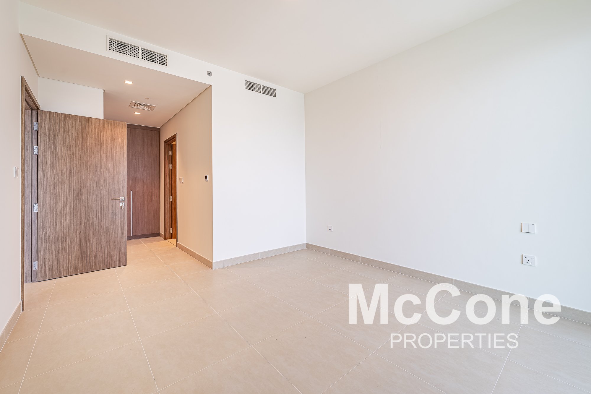 3 Bedroom Apartment for Rent in Seagate Building 2, Mina Rashid — photograph 13 of 25