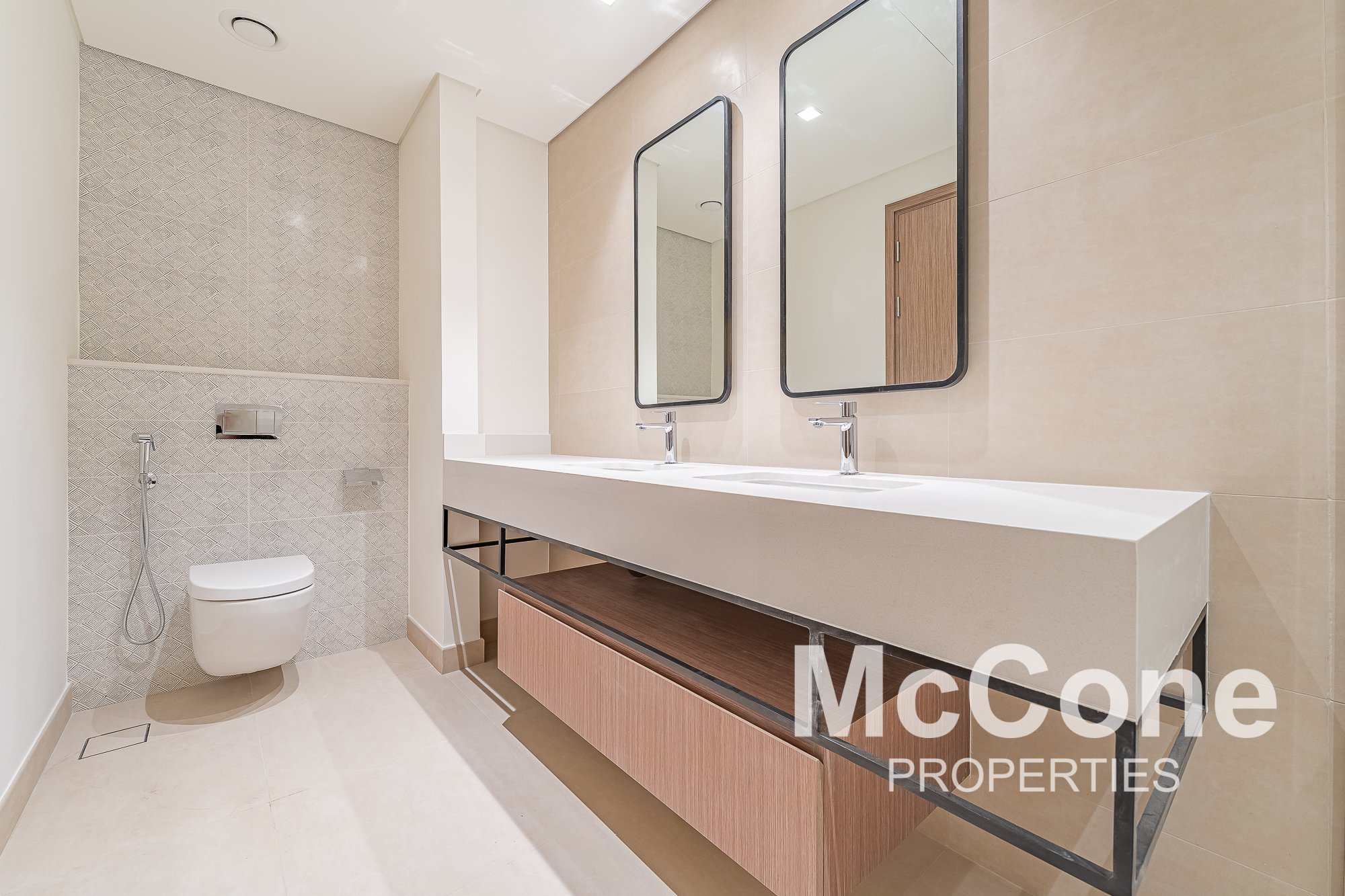 3 Bedroom Apartment for Rent in Seagate Building 2, Mina Rashid — photograph 16 of 25