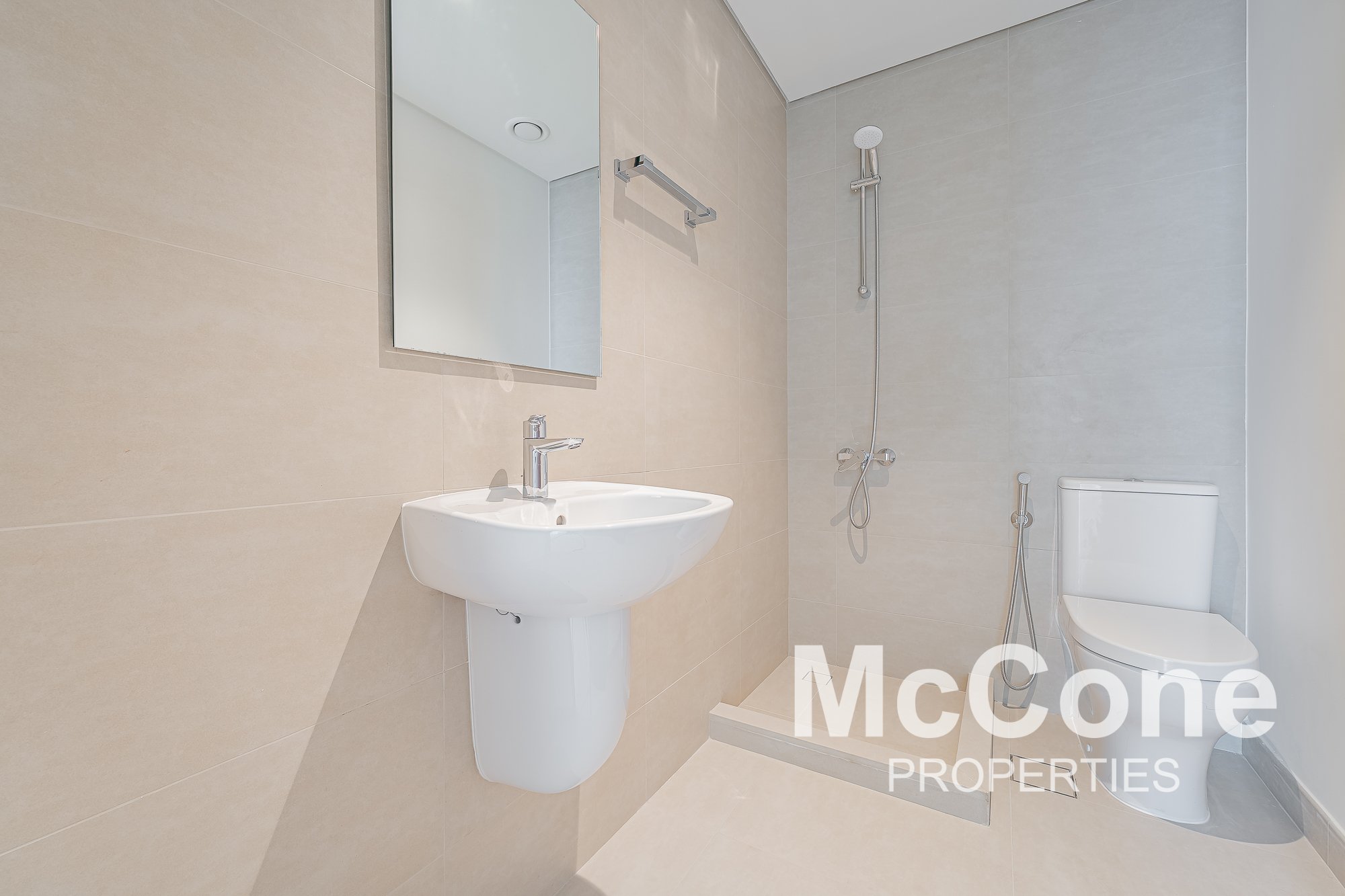 3 Bedroom Apartment for Rent in Seagate Building 2, Mina Rashid — photograph 18 of 25
