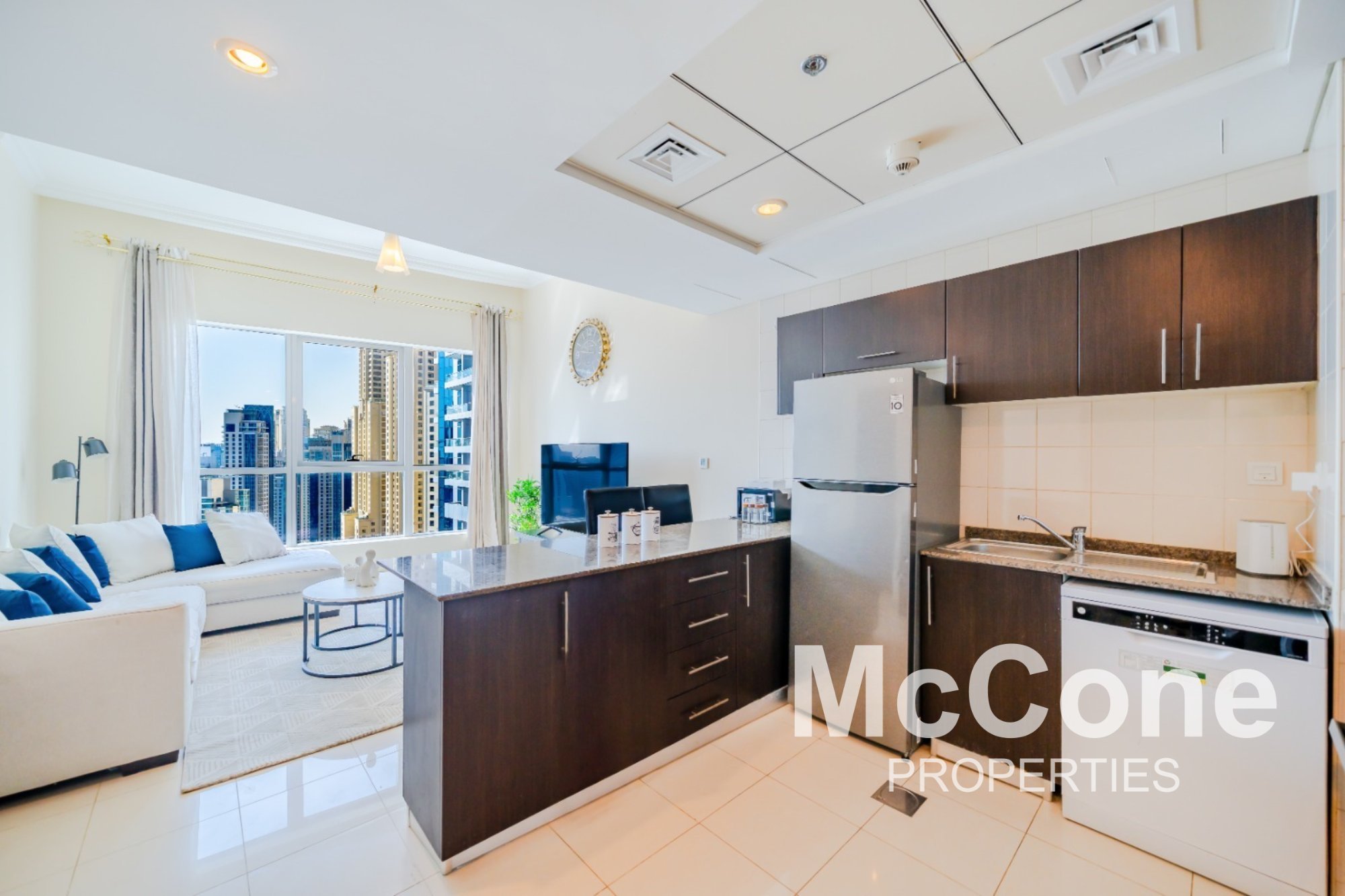 1 Bedroom Apartment for Rent in Bay Central Tower East, Dubai Marina — photo 2 of 10