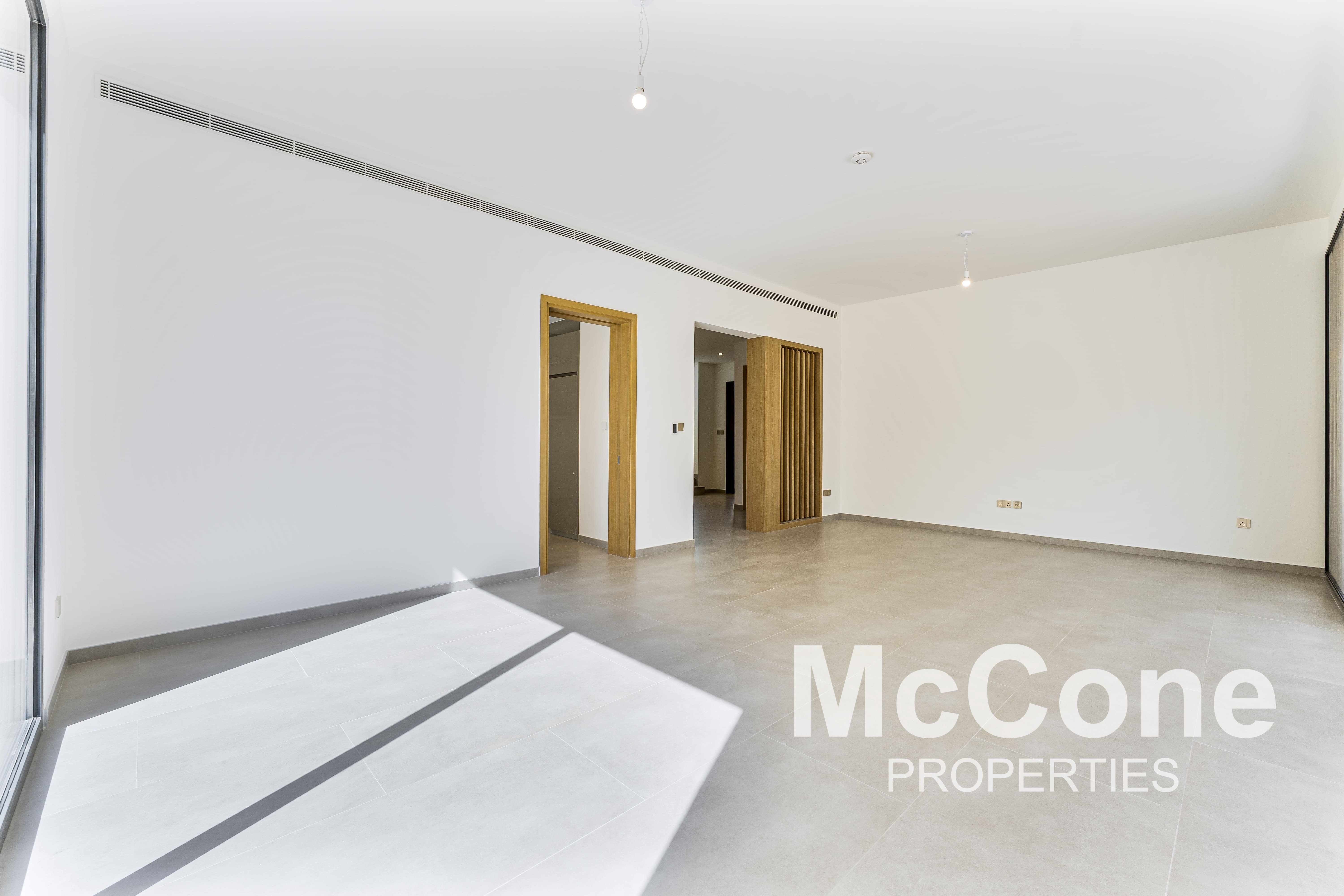 5 Bedroom Villa for Rent in Jebel Ali Village Villas, Jebel Ali — photo 5 of 20