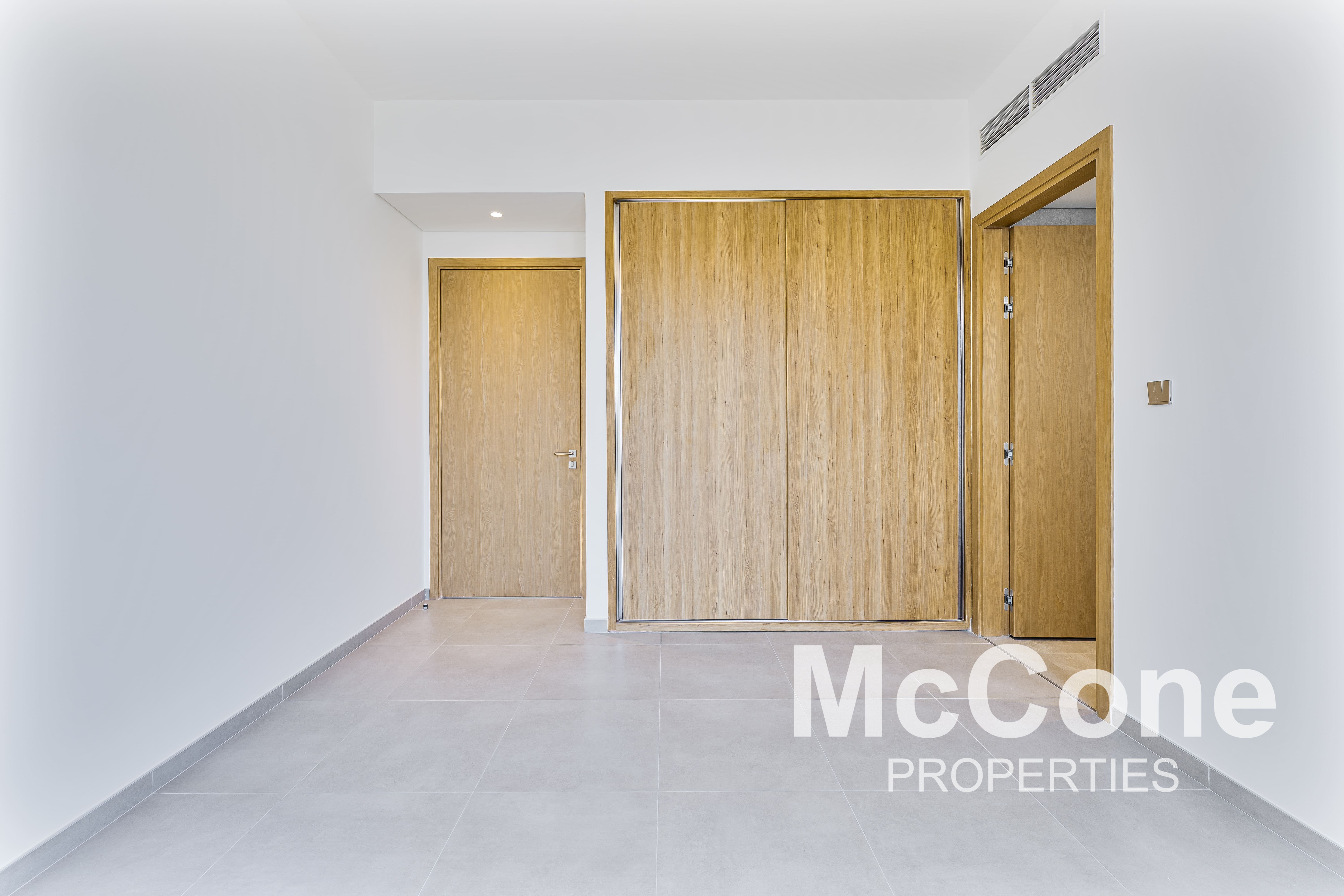 5 Bedroom Villa for Rent in Jebel Ali Village Villas, Jebel Ali — photo 7 of 20