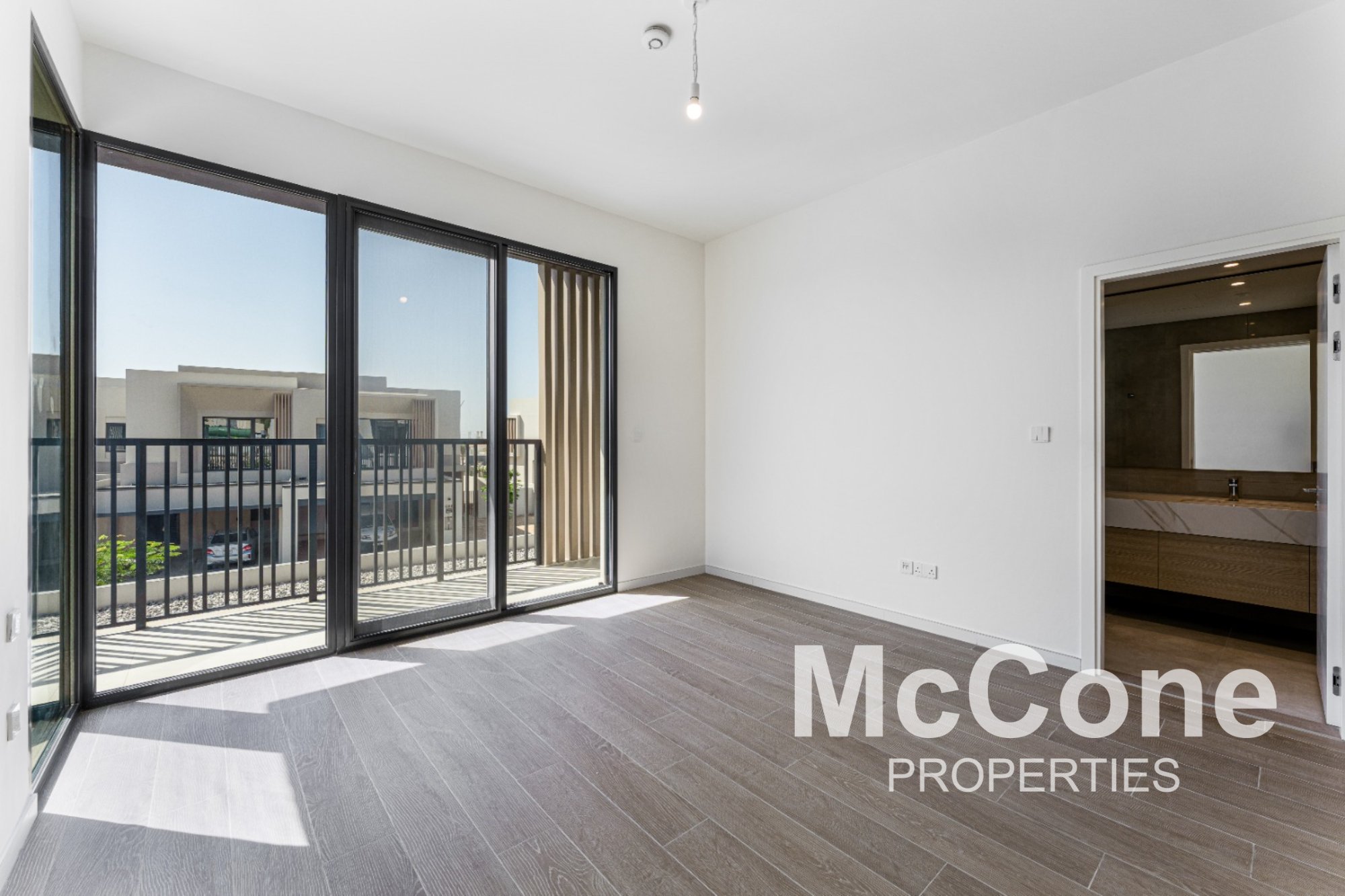 4 Bedroom Townhouse for Rent in Jebel Ali Village Townhouses, Jebel Ali — photo 8 of 23