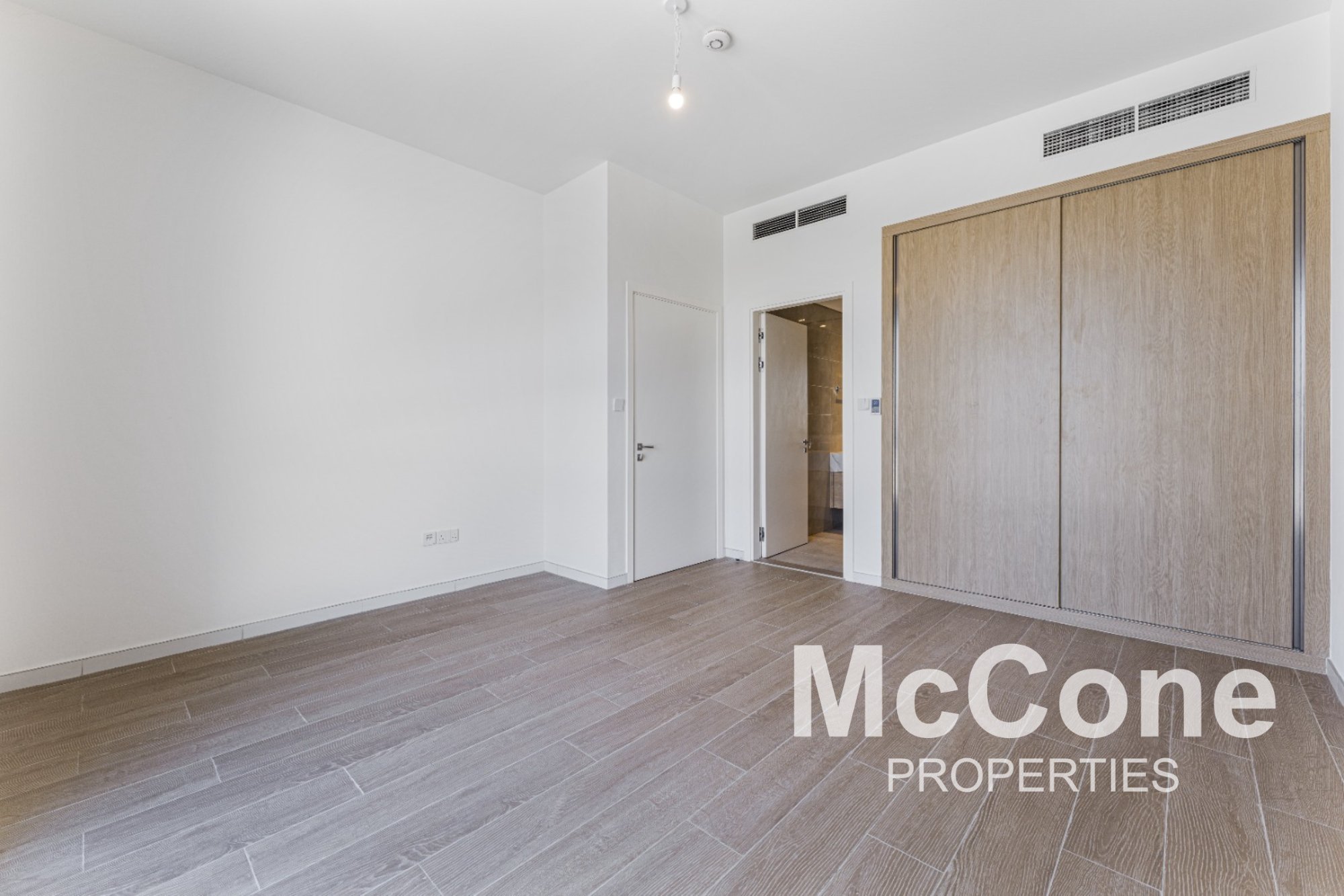 4 Bedroom Townhouse for Rent in Jebel Ali Village Townhouses, Jebel Ali — photo 9 of 23