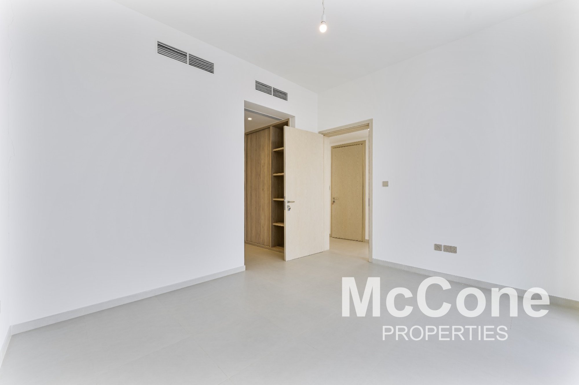 4 Bedroom Villa for Rent in Jebel Ali Village Villas, Jebel Ali — photo 9 of 24