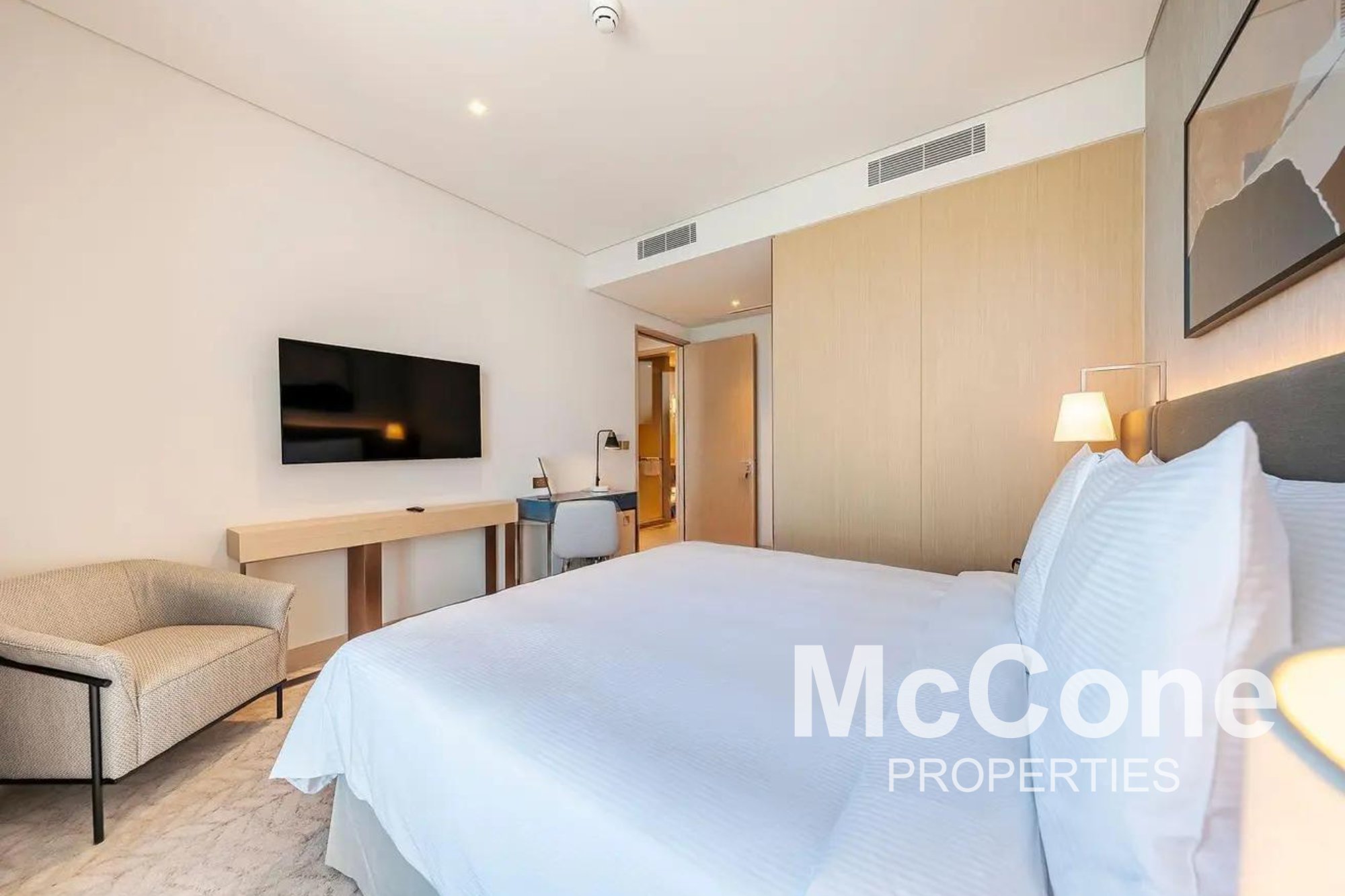 2 Bedroom Apartment for Rent in Vida Dubai Mall Tower 1, Downtown Dubai — photo 7 of 13