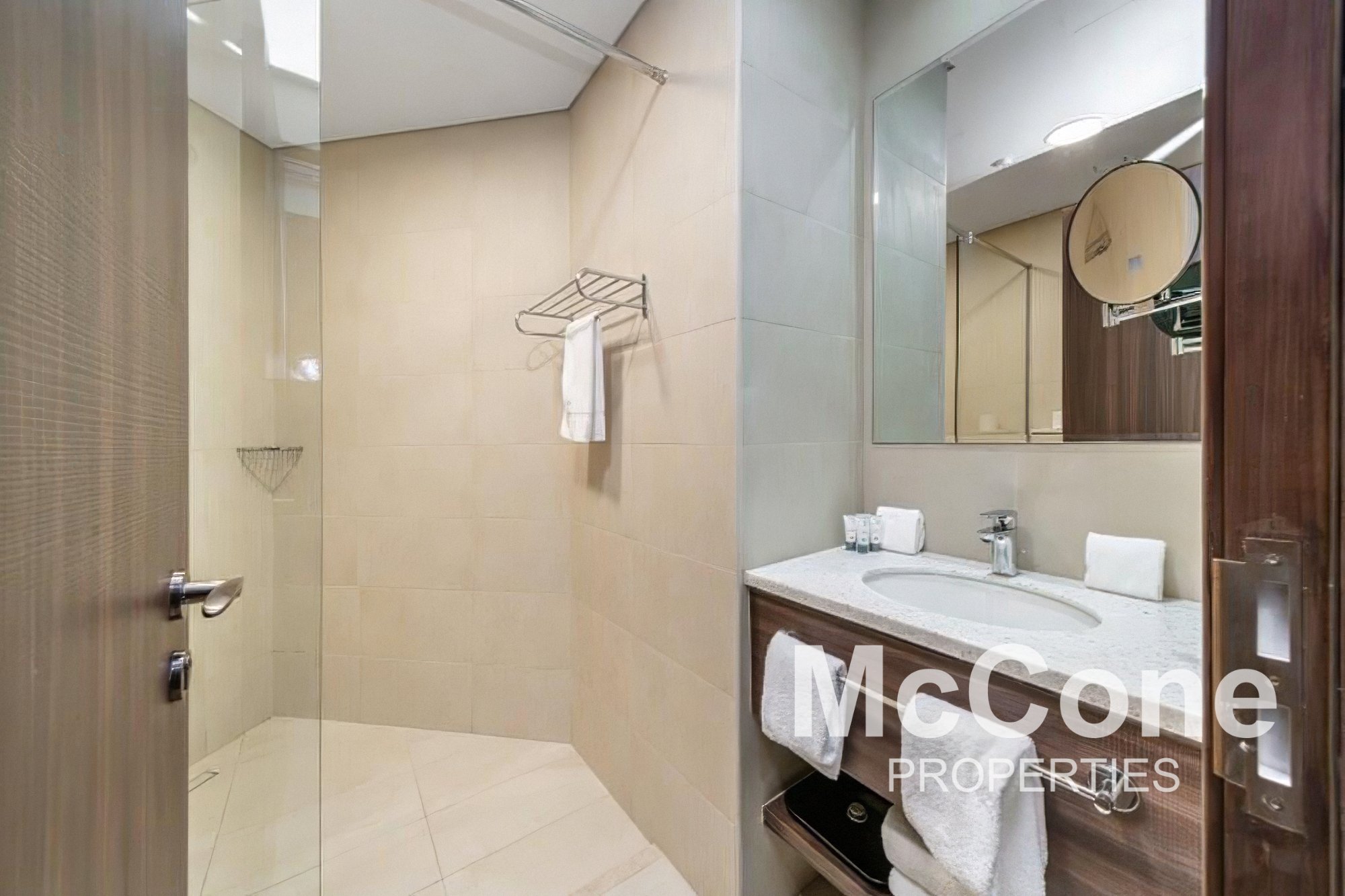 2 Bedroom Apartment for Rent in Palm View, Dubai Media City — photograph 13 of 16