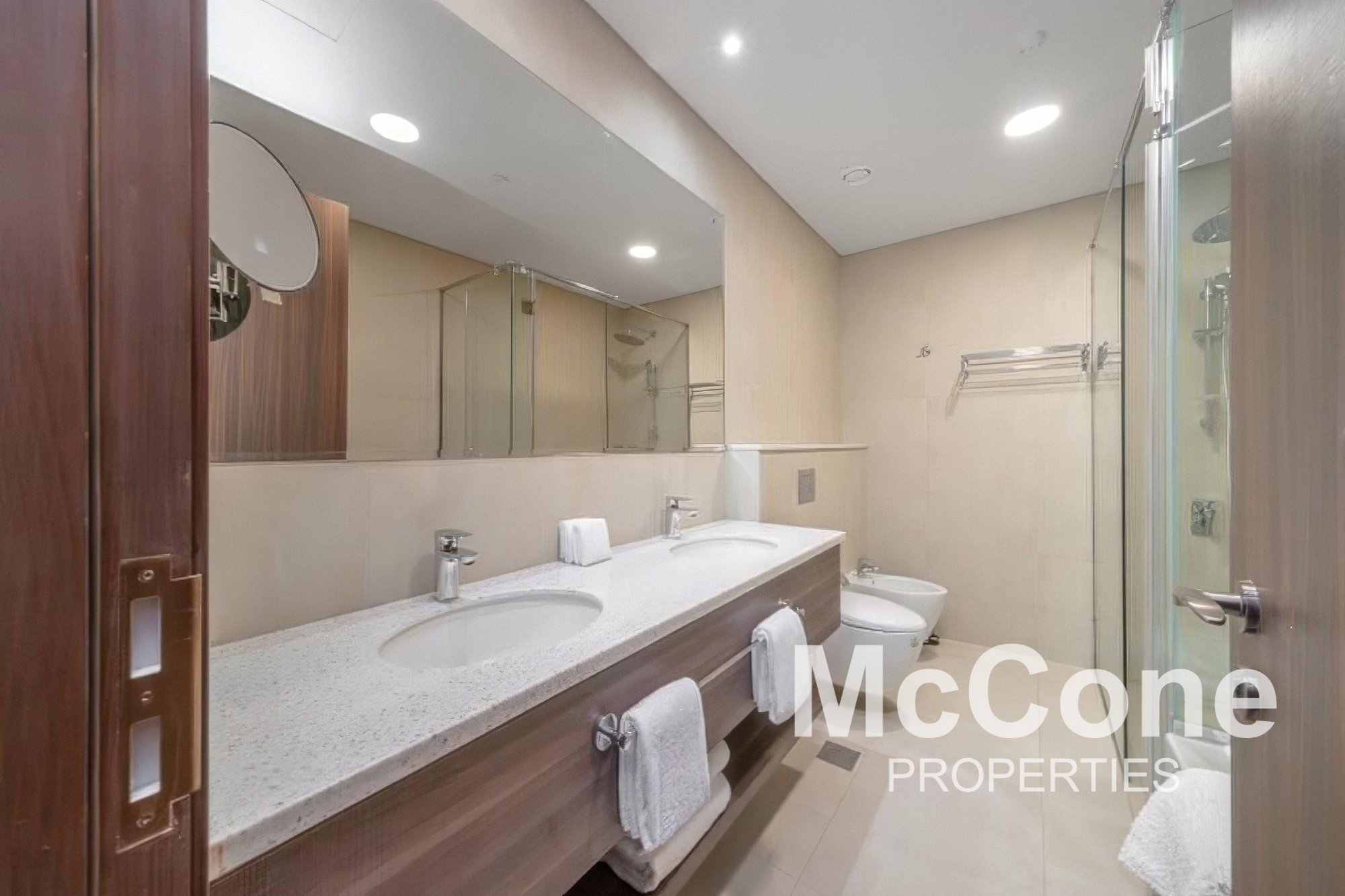2 Bedroom Apartment for Rent in Palm View, Dubai Media City — photograph 12 of 16