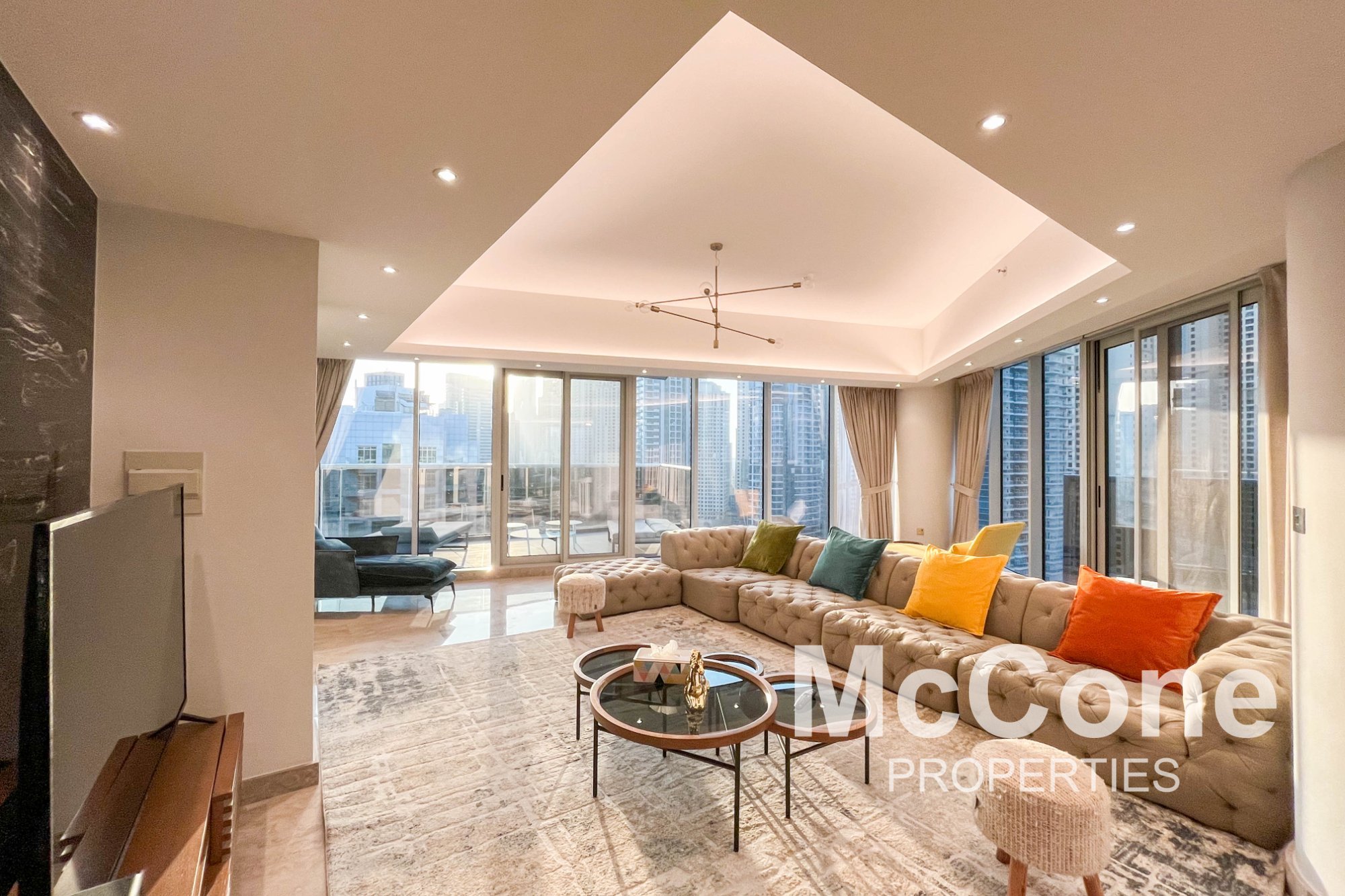 5 Bedroom Apartment for Rent in Orra Harbour Residences and Hotel Apartments, Dubai Marina