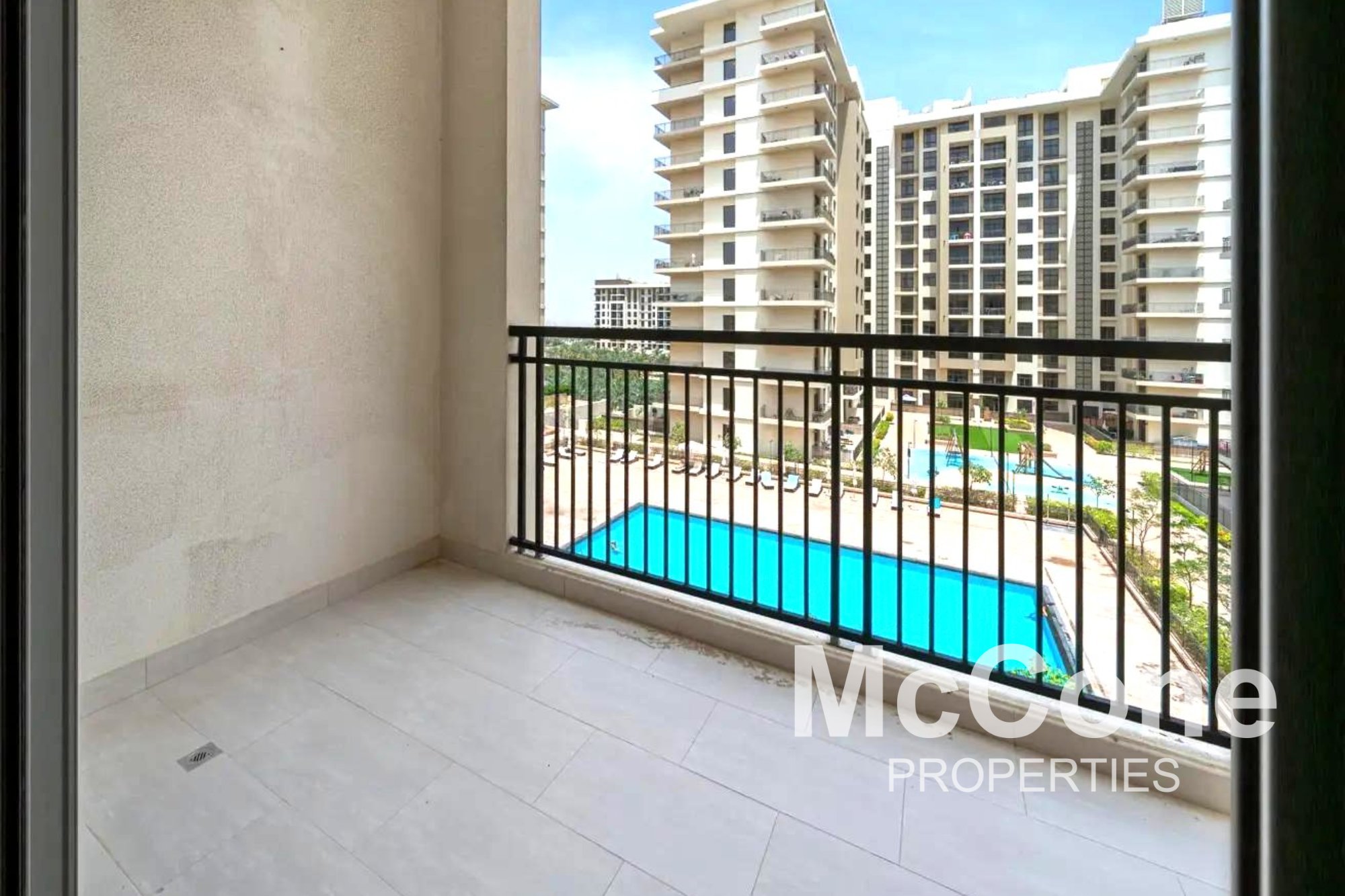 1 Bedroom Apartment for Rent in Parkside, Town Square — photo 7 of 10