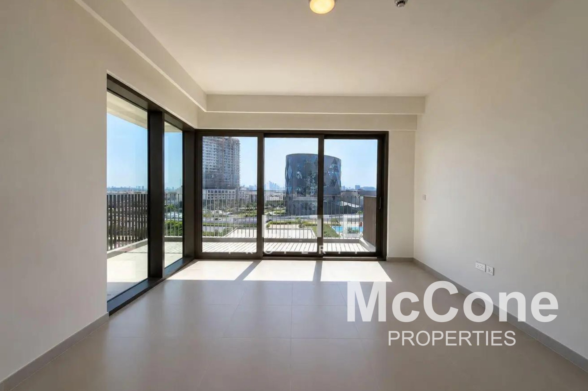 2 Bedroom Apartment for Sale in Hills Park, Dubai Hills Estate — photo 2 of 15