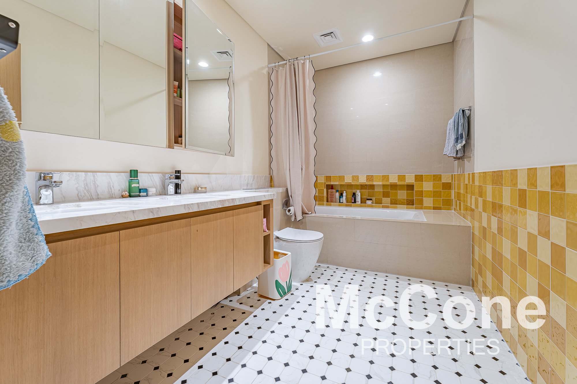 3 Bedroom Apartment for Rent in Harbour Views Podium, Dubai Creek Harbour (The Lagoons) — photograph 10 of 22