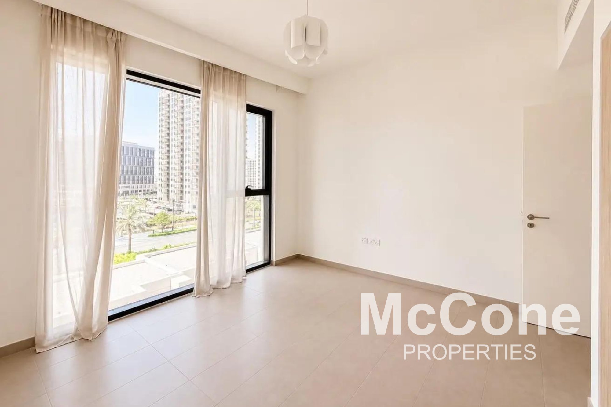 1 Bedroom Apartment for Sale in Executive Residences 1, Dubai Hills Estate — photo 6 of 10